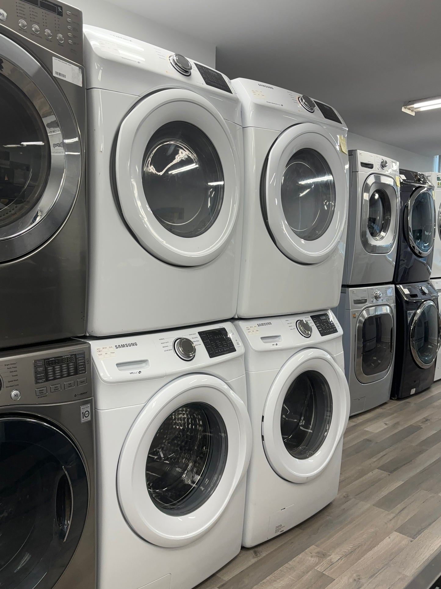 SAMSUNG 27" Washer & Dryer set