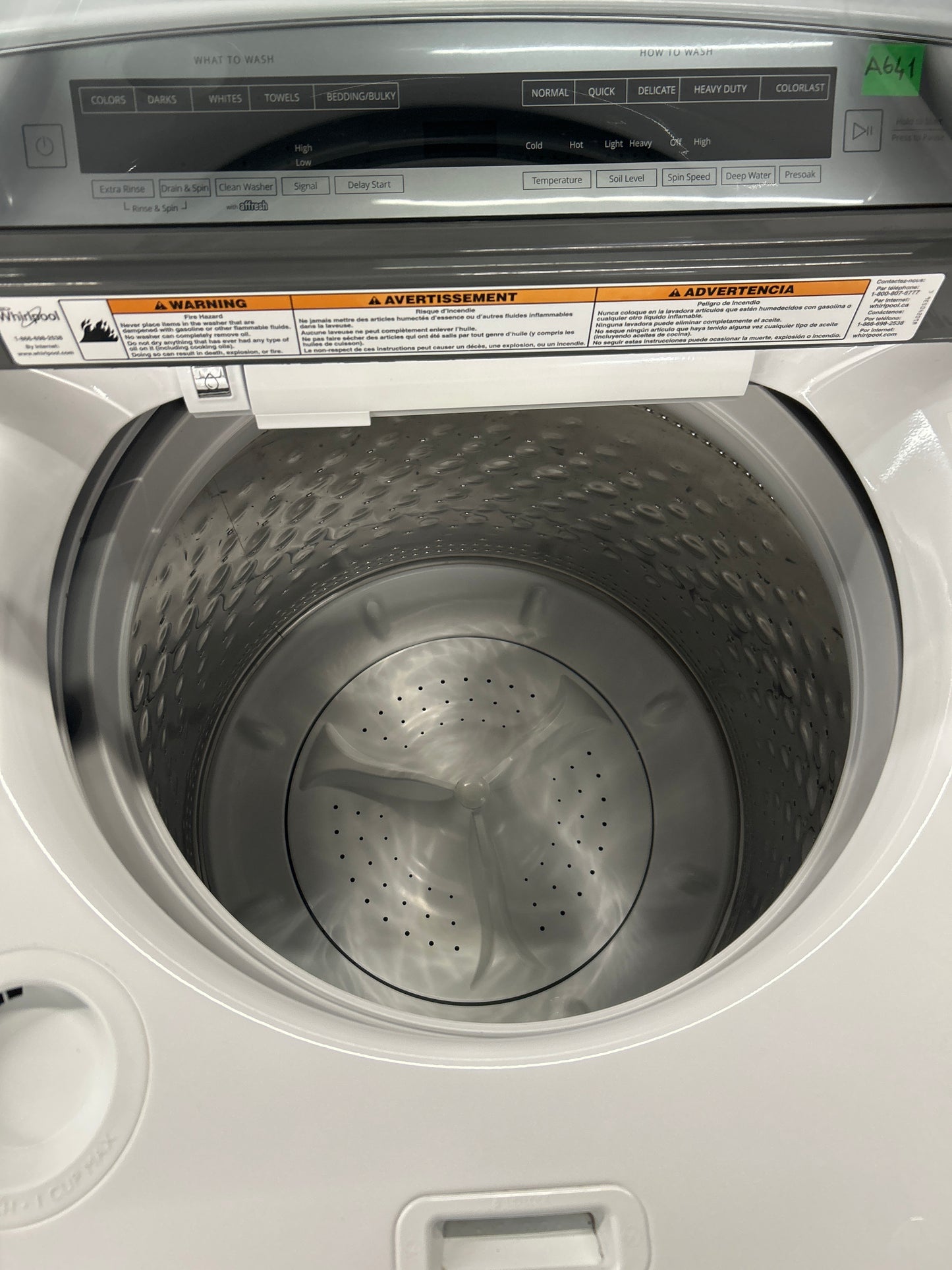 Whirlpool 27” Top Load Washer - WTW7500GW2