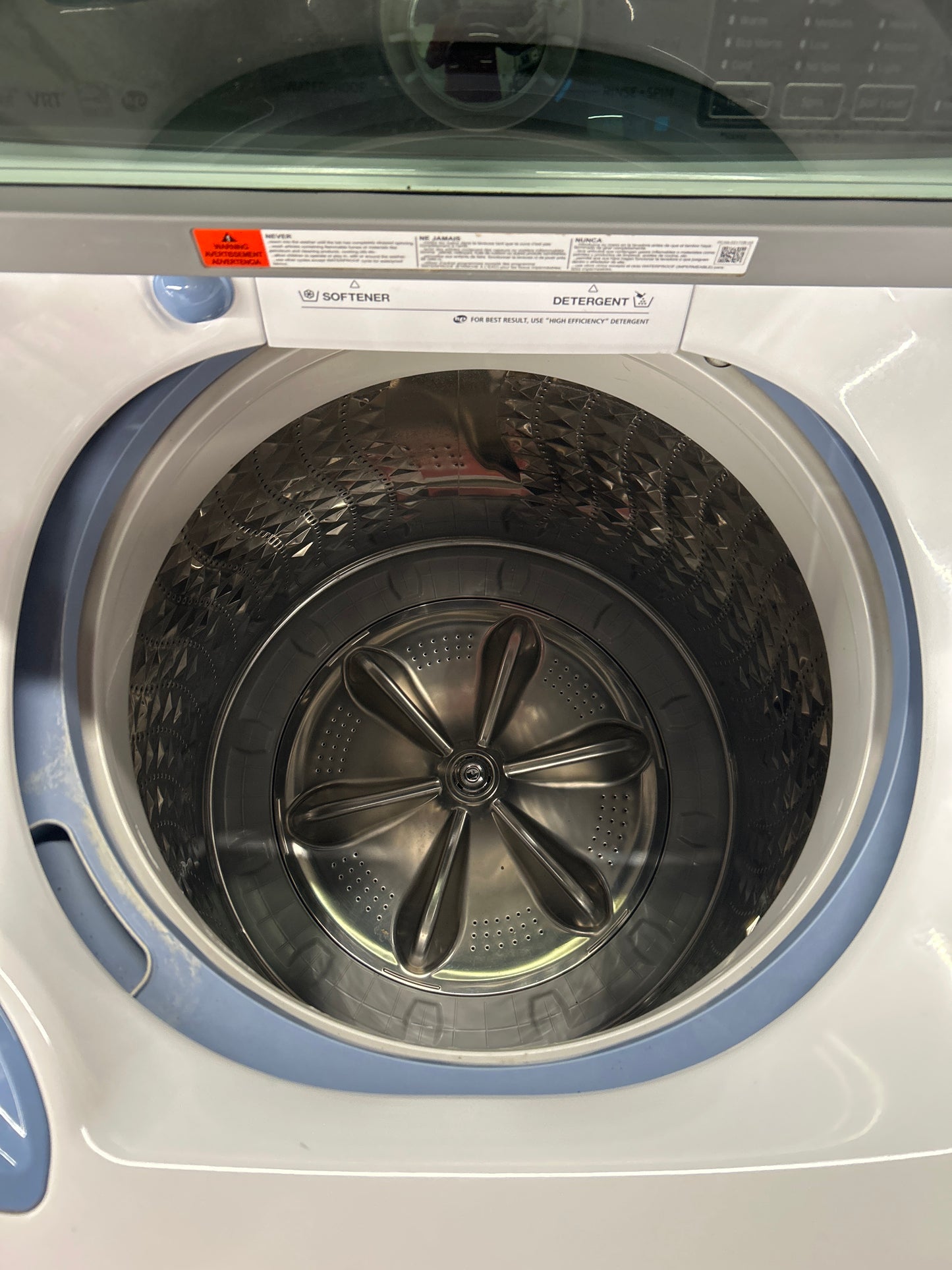 Samsung 27” Top Load Washer - WA45H7200AW/A2