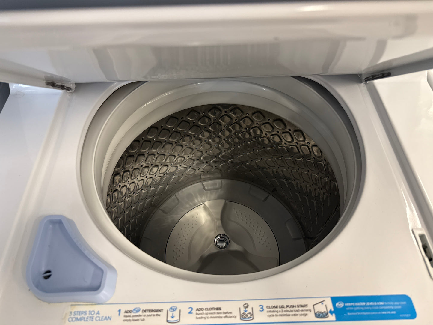 Frigidaire 27” Laundry Center-FFLE39C1QW0