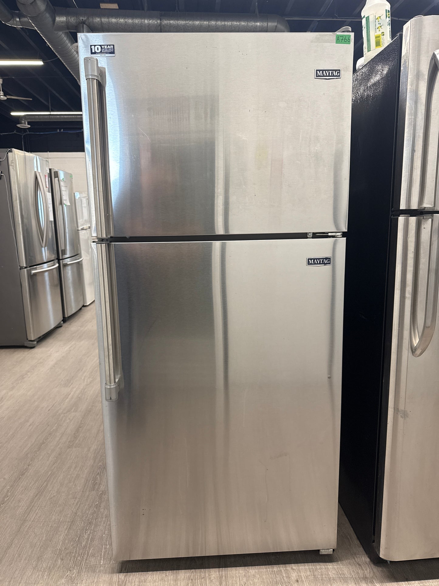 Maytag 30" Top Freezer Refrigerator-MRT318FZDM01