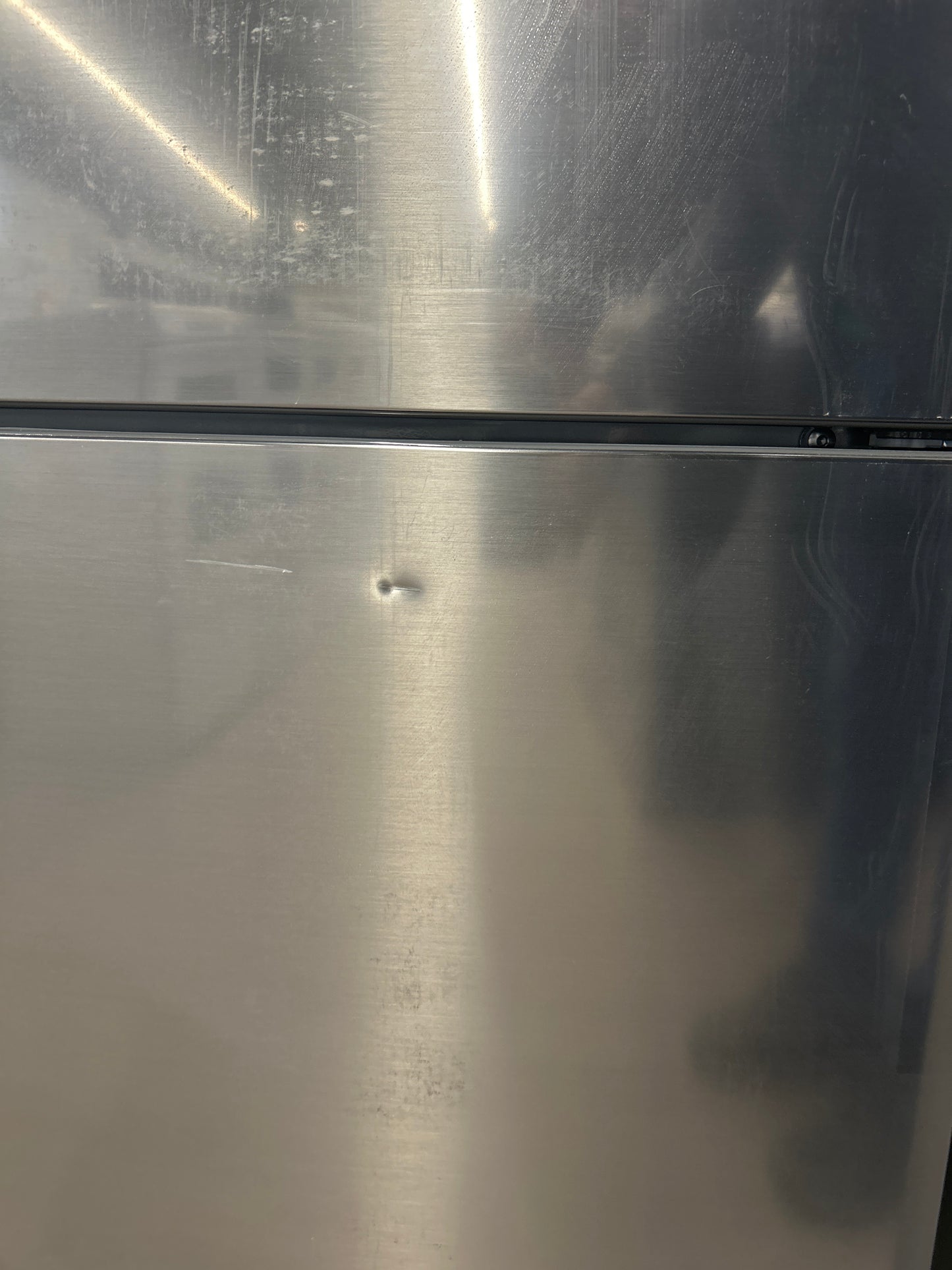OPEN BOX - LG 28” Counter Depth Bottom Freezer Refrigerator - LBNC15251V /00