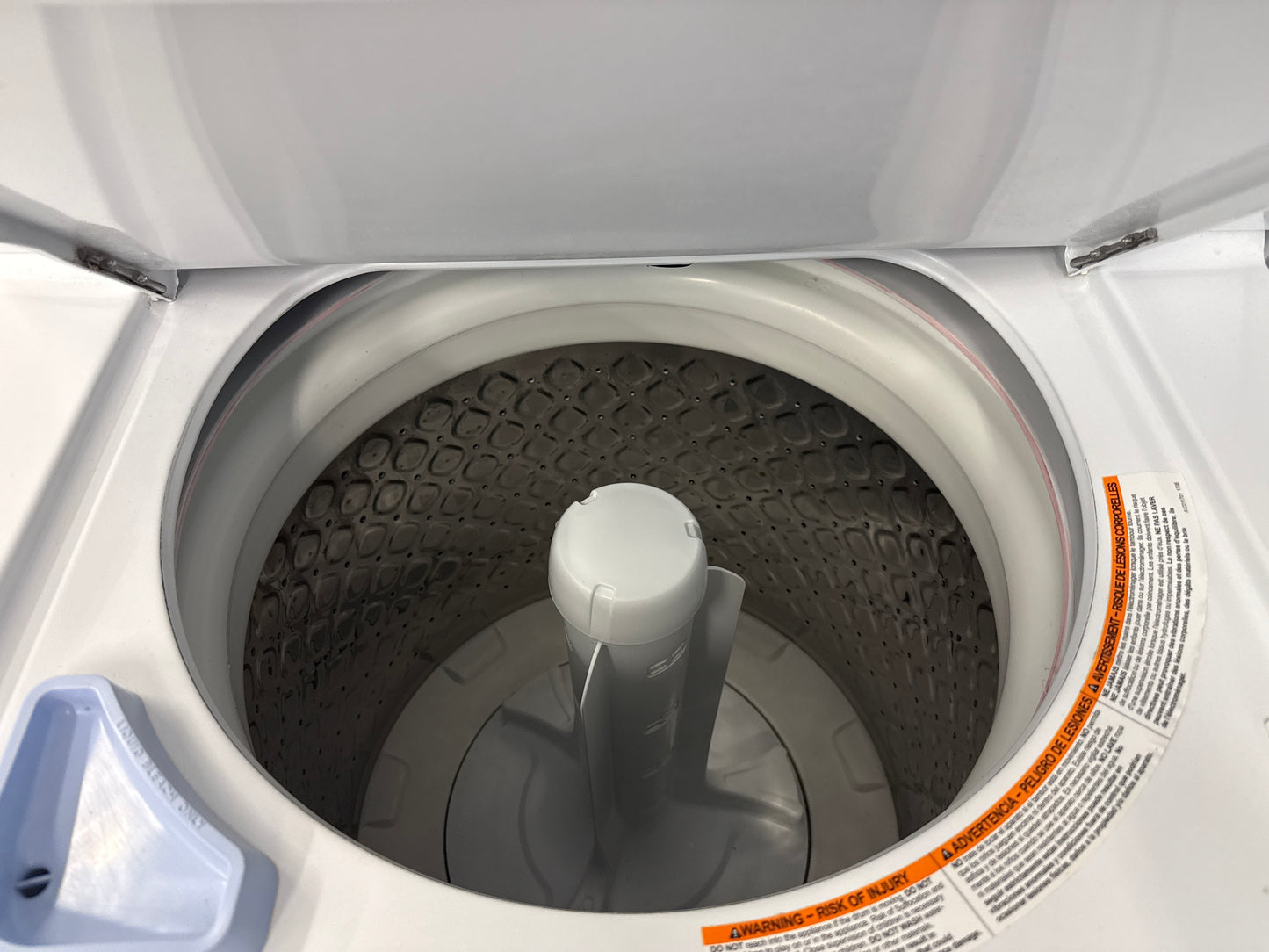 Frigidaire 27” Laundry Center- FFLE40C3QW0
