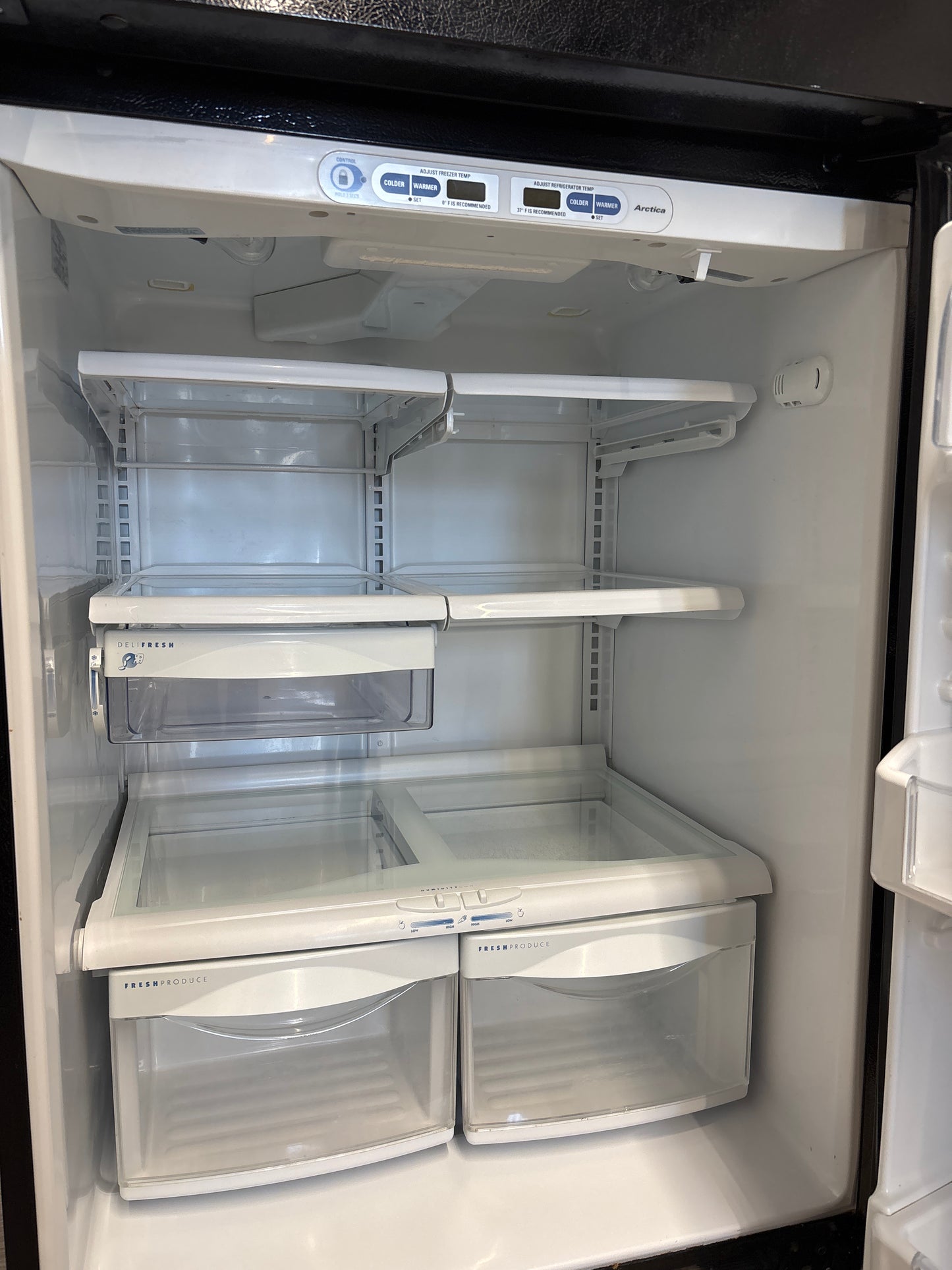 GE 33” Top Freezer Refrigerator - PTS22LCSARBB