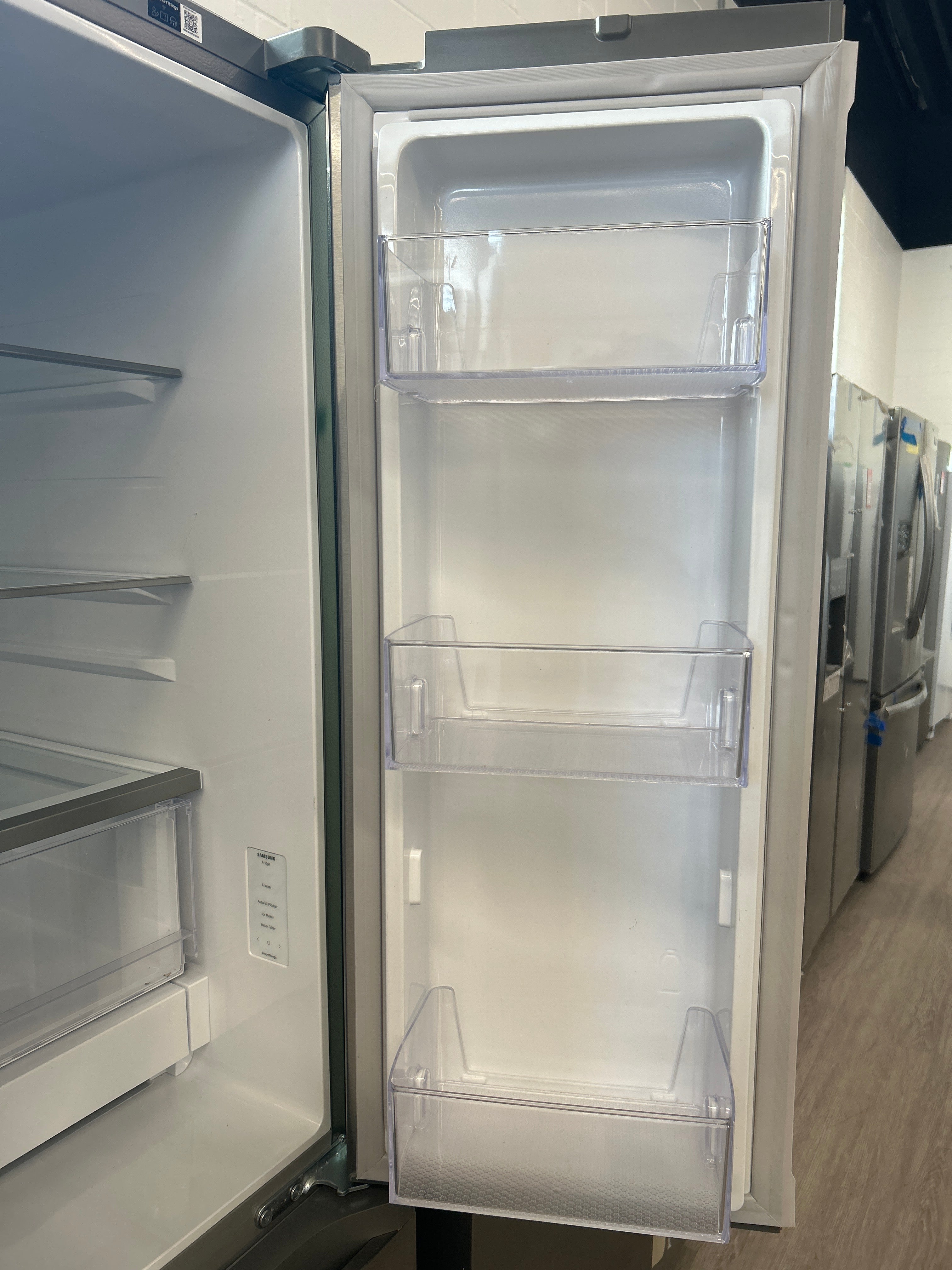 OPEN BOX - Samsung 33” 3-Door French Door Refrigerator - RF25C5551SR/AA