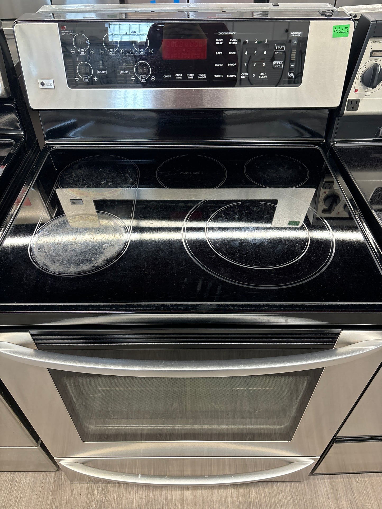 LG 30” glass top range - LSC5674WS/01