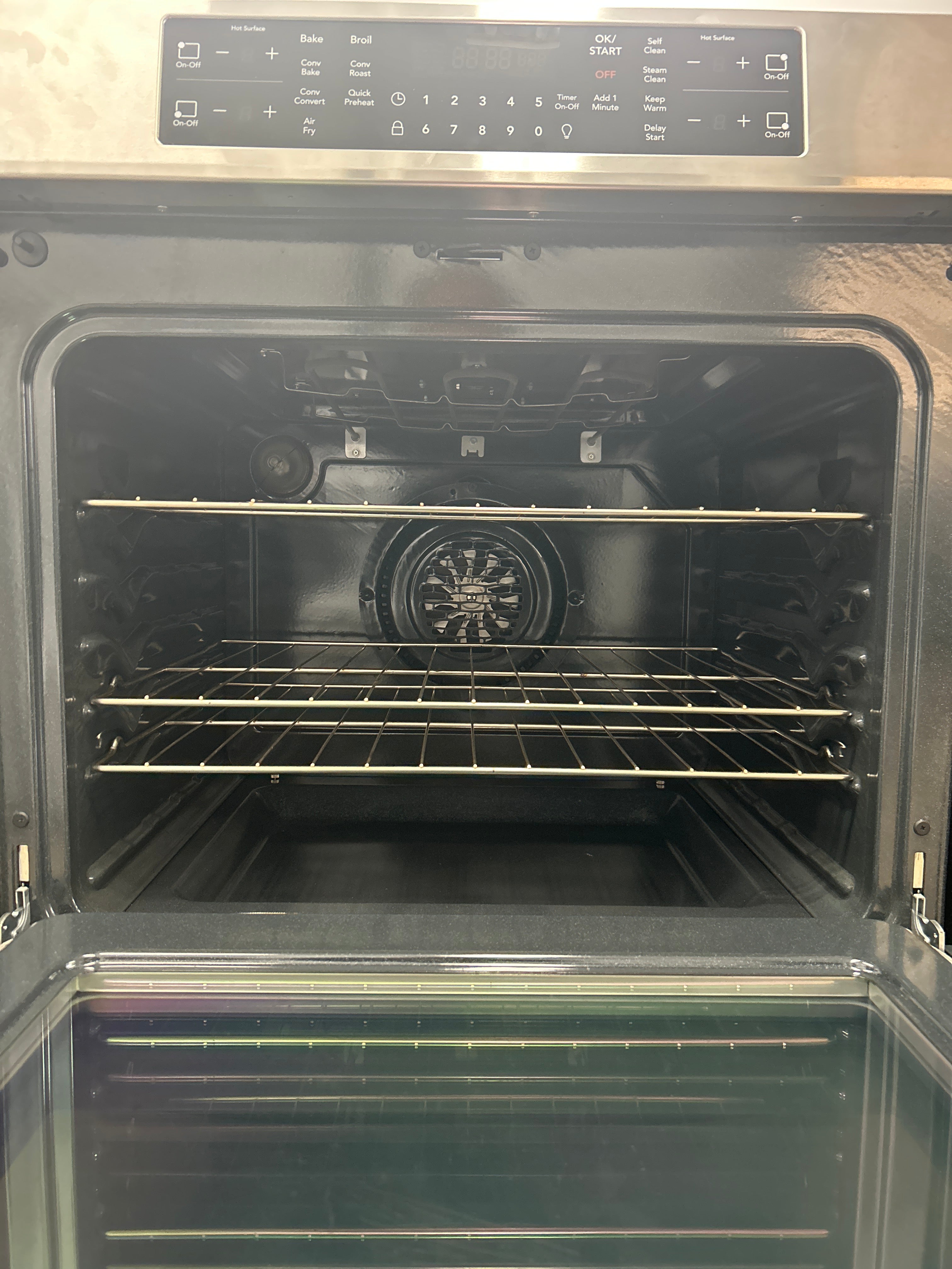 OPEN BOX - Frigidaire 30” Slide-in Induction Range - CGIH3047VFE