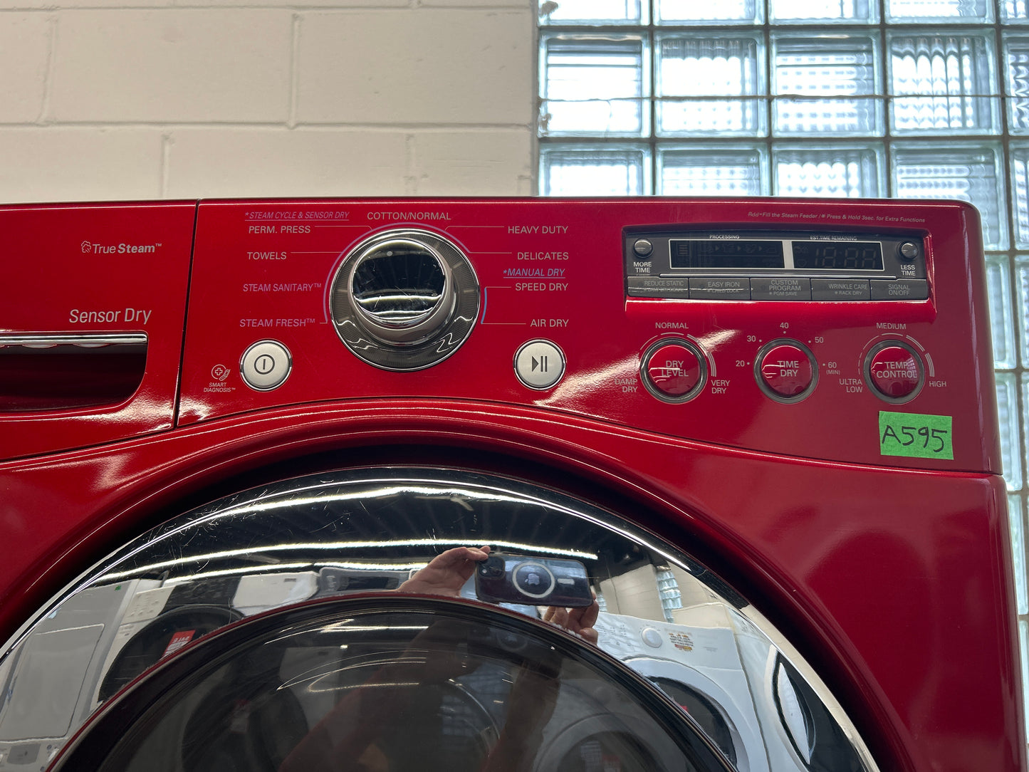 LG 27'' Front Load Dryer - DLEX2550R