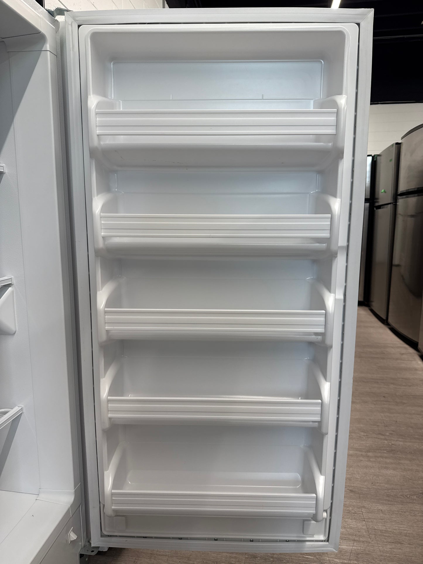 Beau mark 28" Freezer -BFH13M3HW0