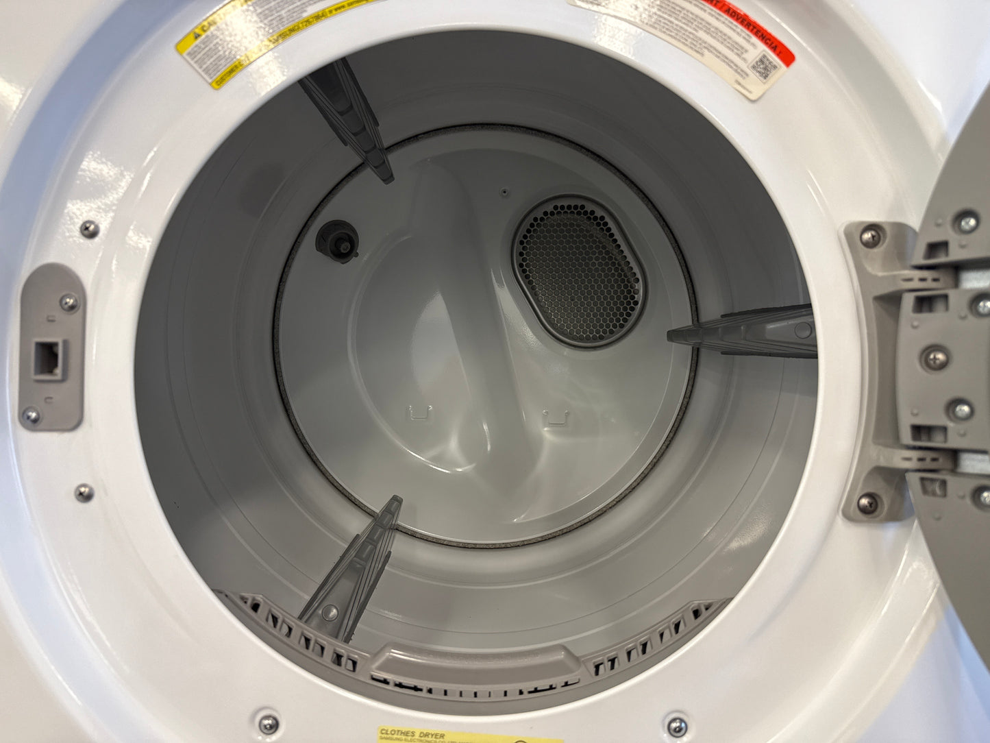 Samsung 27” Washer and Dryer Set( Washer-wf364bvbgwr/a2 Dryer- dv365etbgwr/ac)