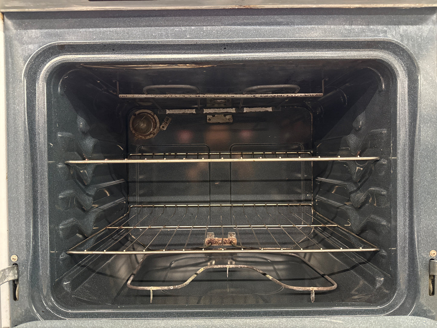 GE 30" Glass Top Range- JCBS64W