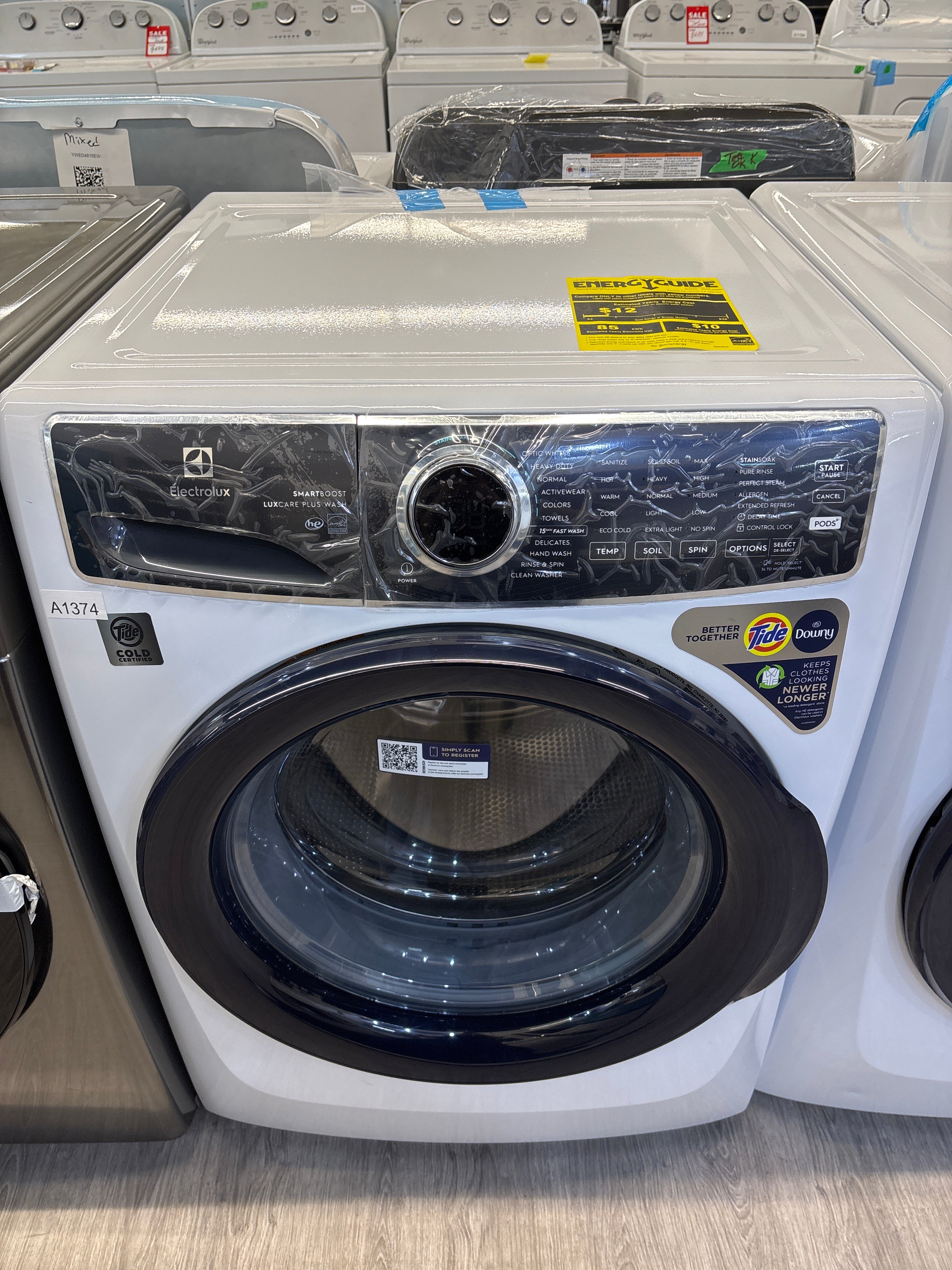 OPEN BOX - ELECTROLUX 27” Front load washer - ELFW7626BW0
