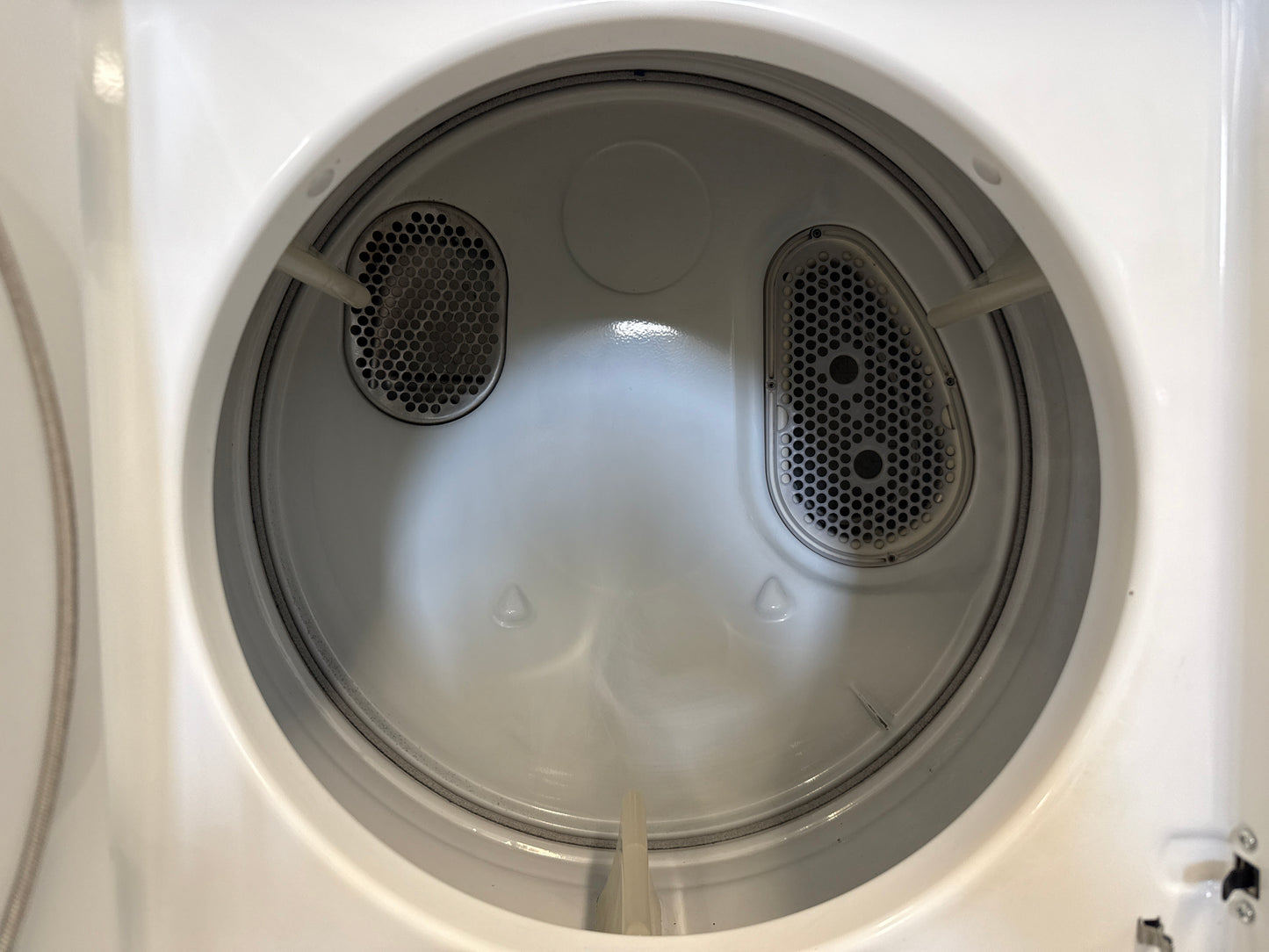Whirlpool 24” Laundry Center- W10724431