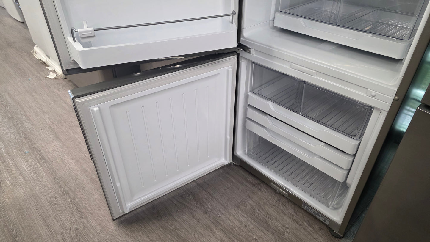 Open Box Fisher Paykel 25" Bottom Freezer Fridge RF135B