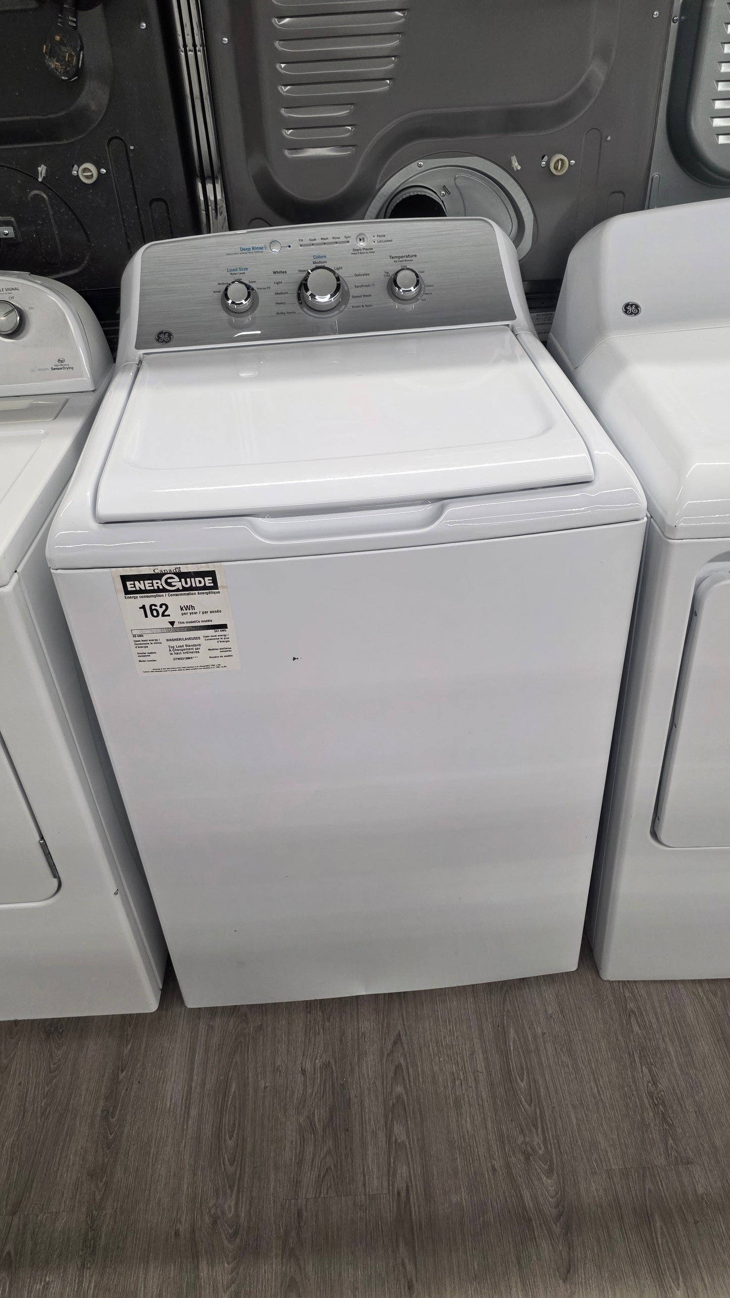 GE Top Load Washer and Dryer Set- washer GTW331BMR0WS dryer GTD40EBMK0WW