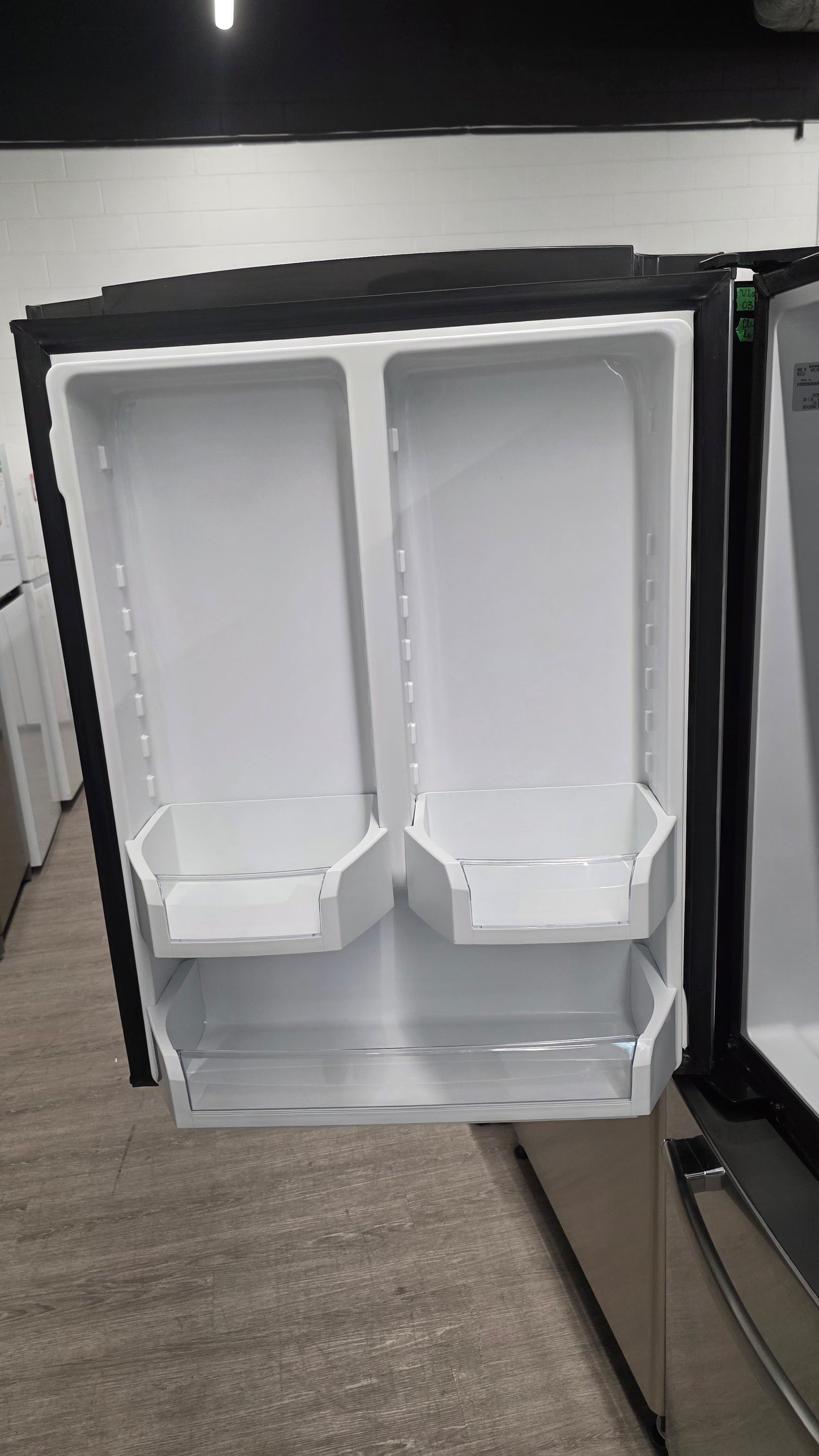 GE 30" Bottom Freezer Fridge PDR20KSEARES