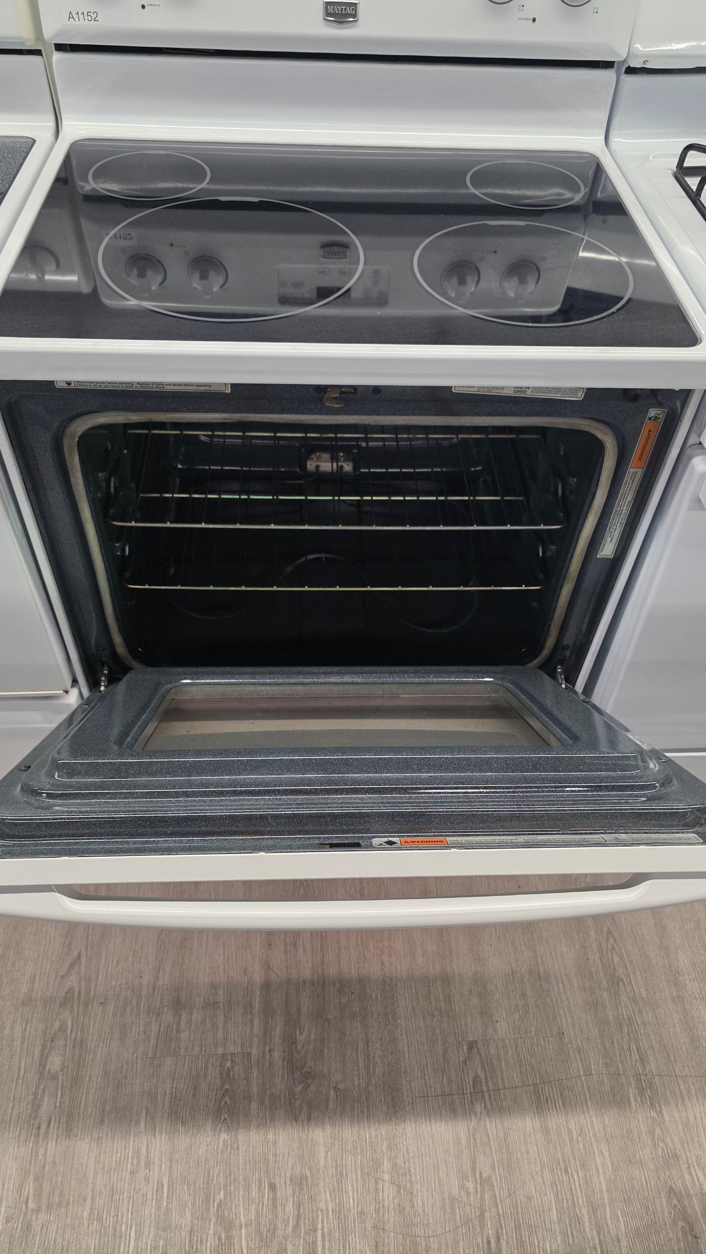 Maytag 30" Glass Top Range YMER7651WW 1