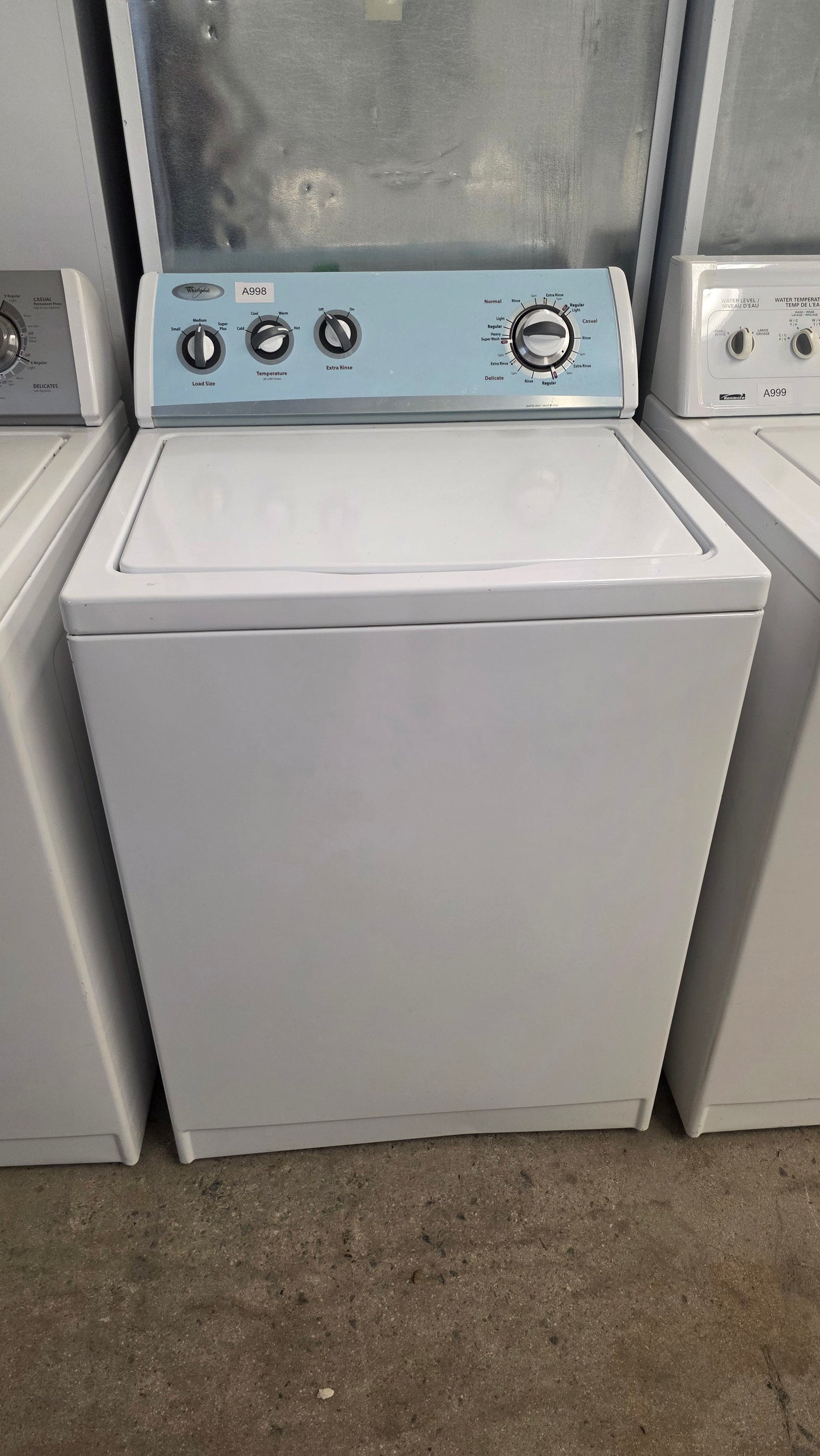 Whirlpool 27" Top Load Washer (Model WTW5200VQ2)