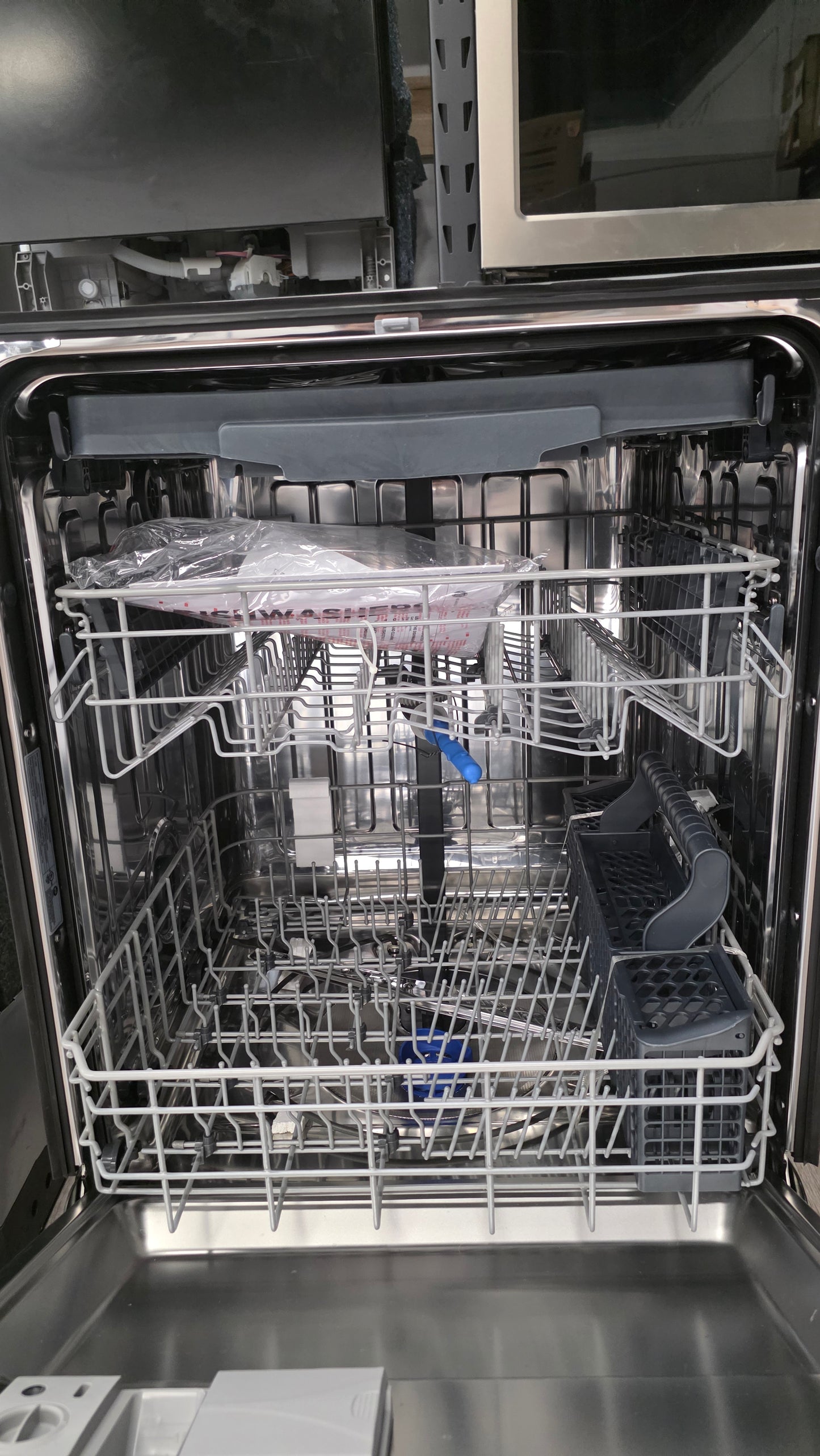 Open Box GE Profile 24" Stainless Steel Dishwasher PBP665SSPFS
