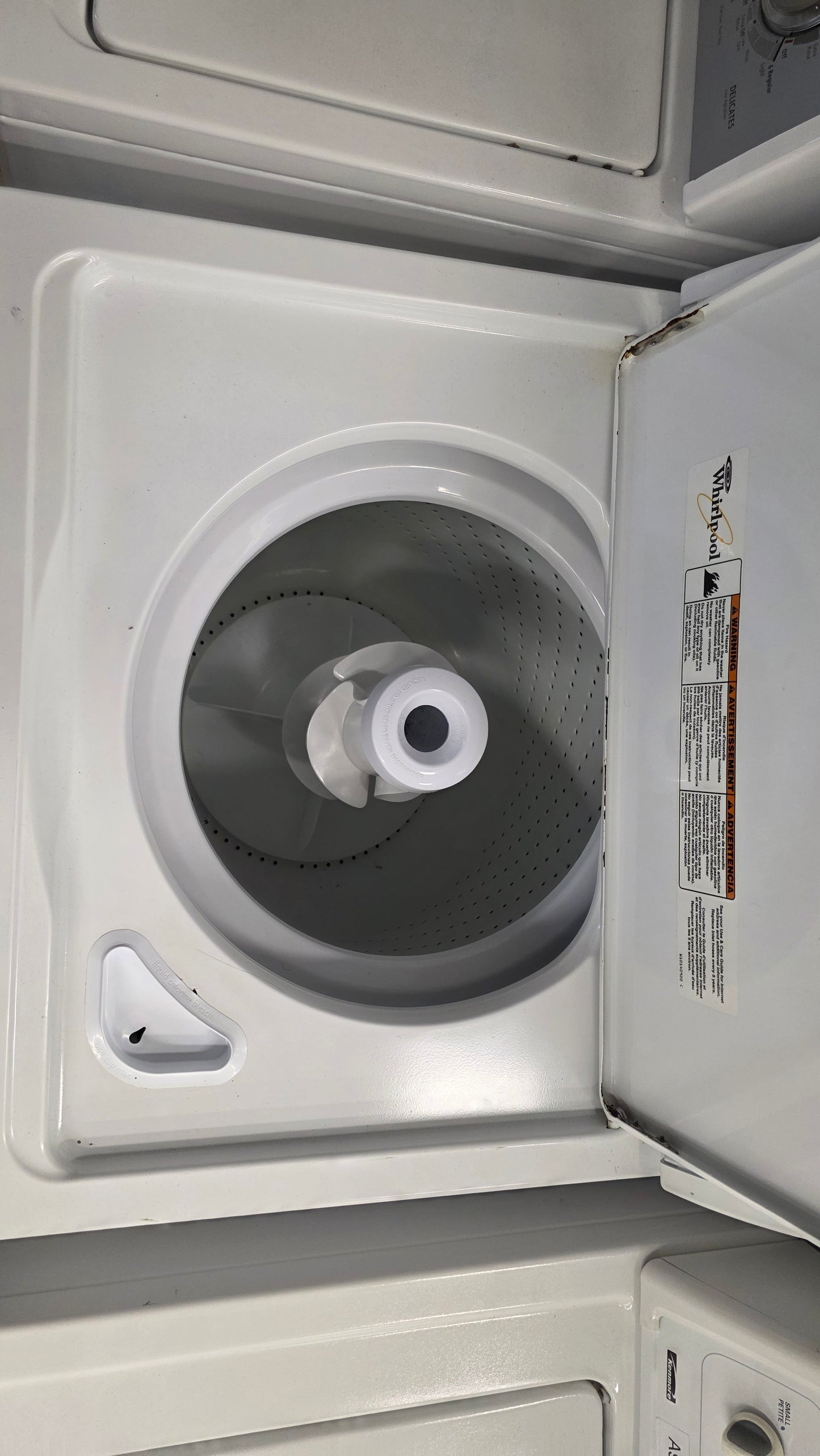 Whirlpool 27" Top Load Washer (Model WTW5200VQ2)
