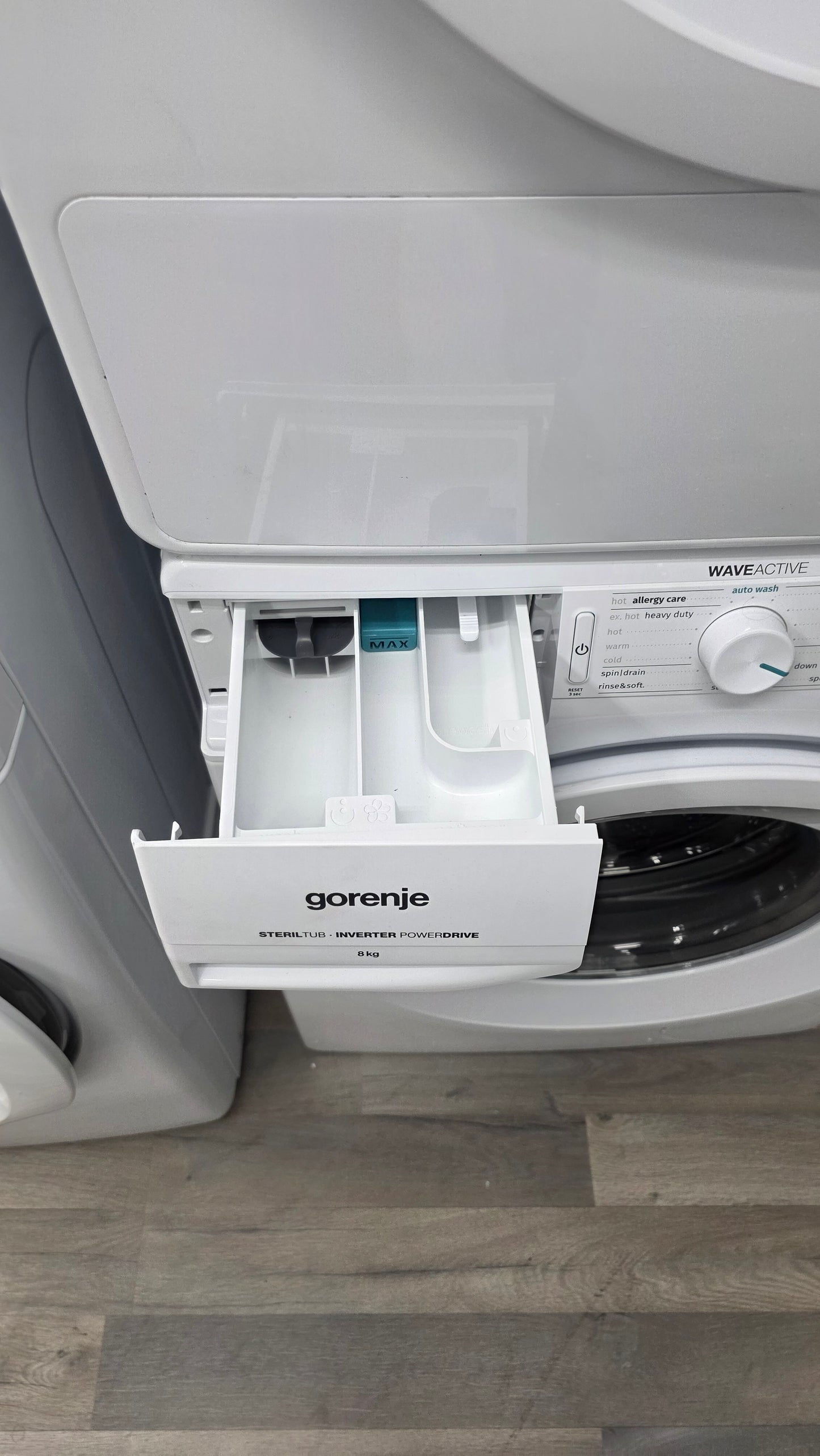 Gorenje 24" Front Load WASHER-DRYER Set