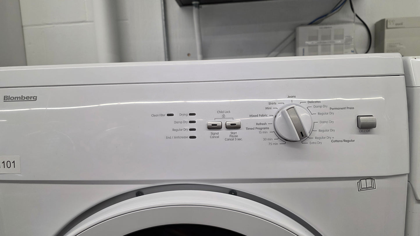 Bloomberg 24" Front Load Washer and Dryer Set- washer WM 77120 NBL01 - dryer DV 17542