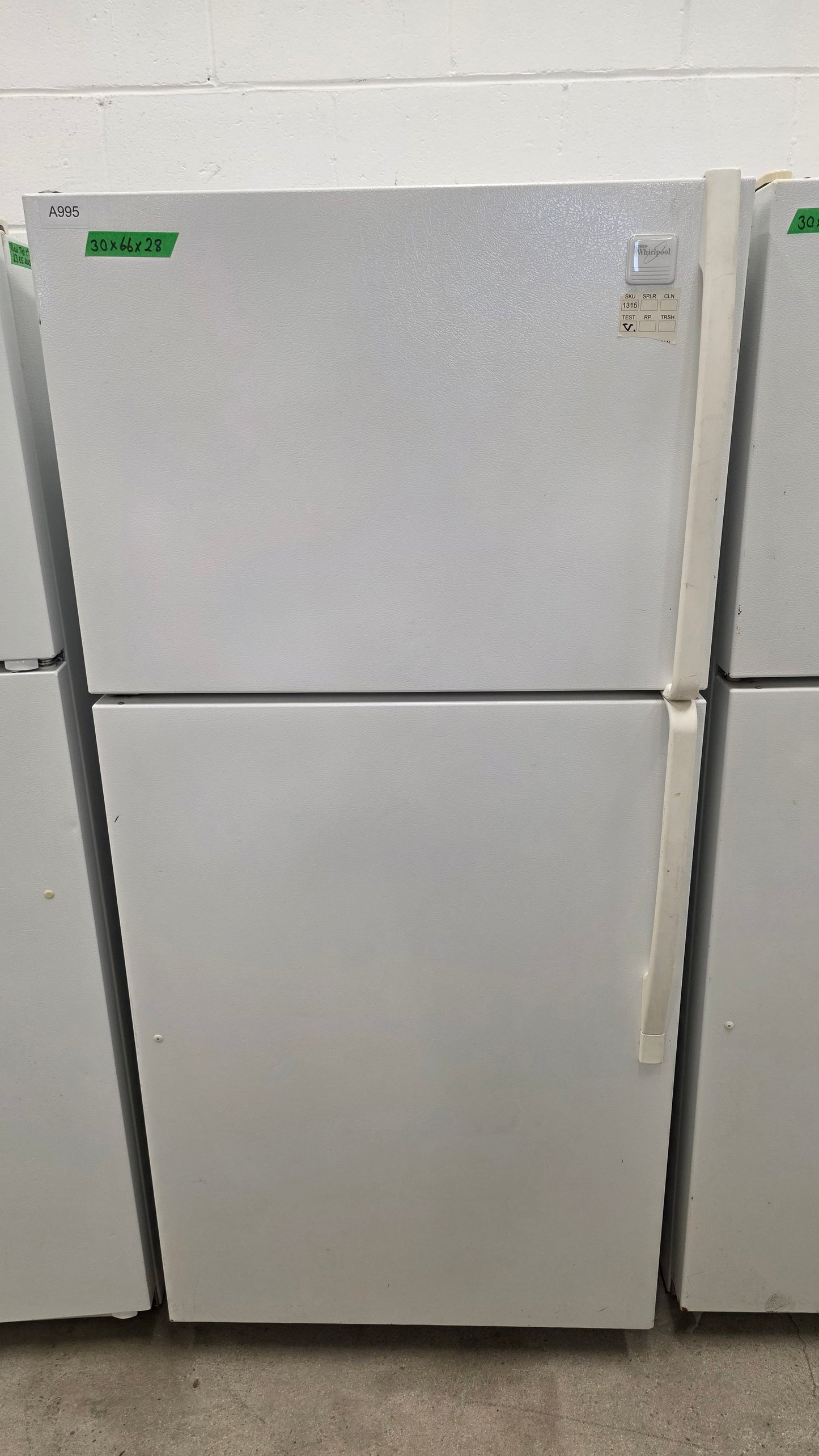 Whirlpool 30" Top Freezer Fridge ET9FTKXKQ02