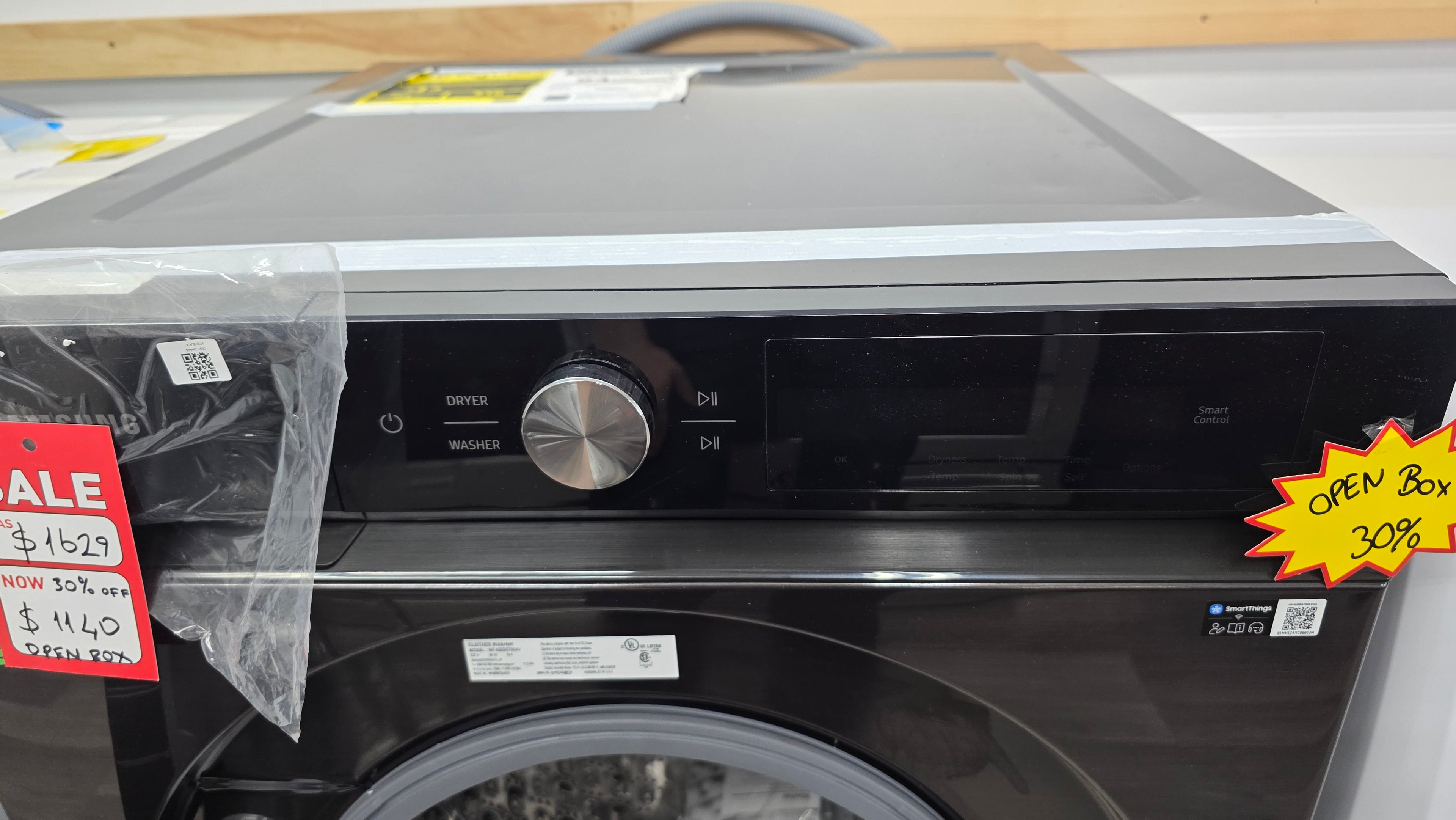 OPEN BOX- Samsung 27" Washer - WF46BB6700AV