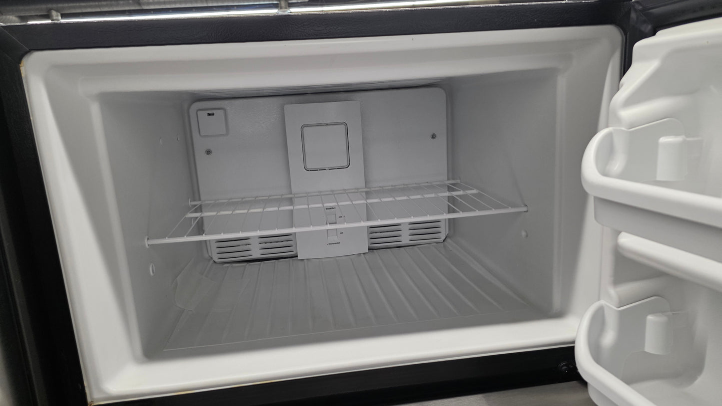 Frigidaire 30" Top Freezer Refrigerator- FFHT1821TS1