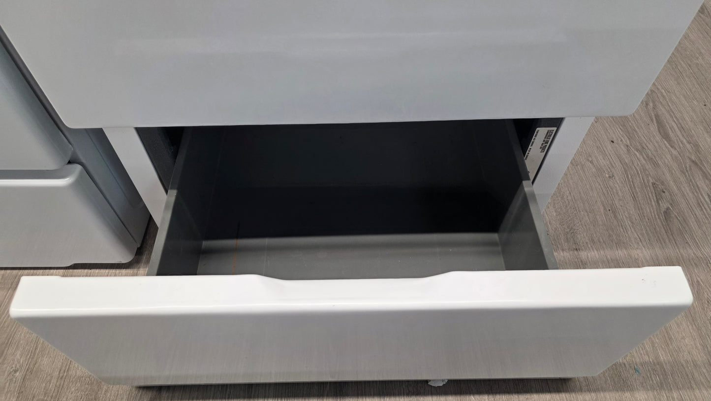Frigidaire 24" Coil Top Range- CMEF212ES1