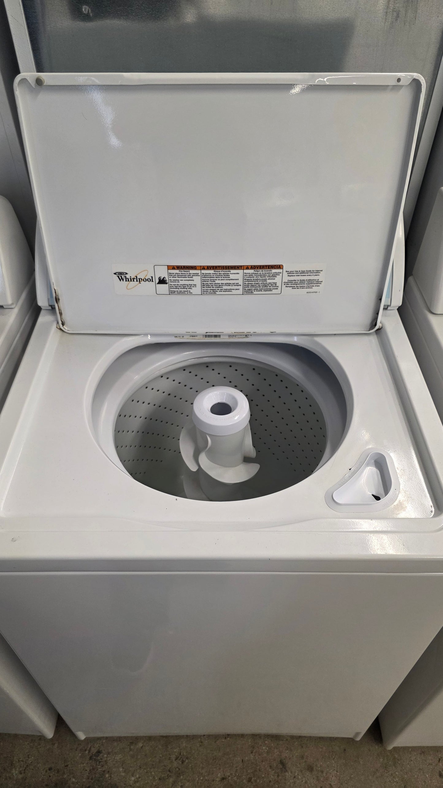 Whirlpool 27" Top Load Washer (Model WTW5200VQ2)