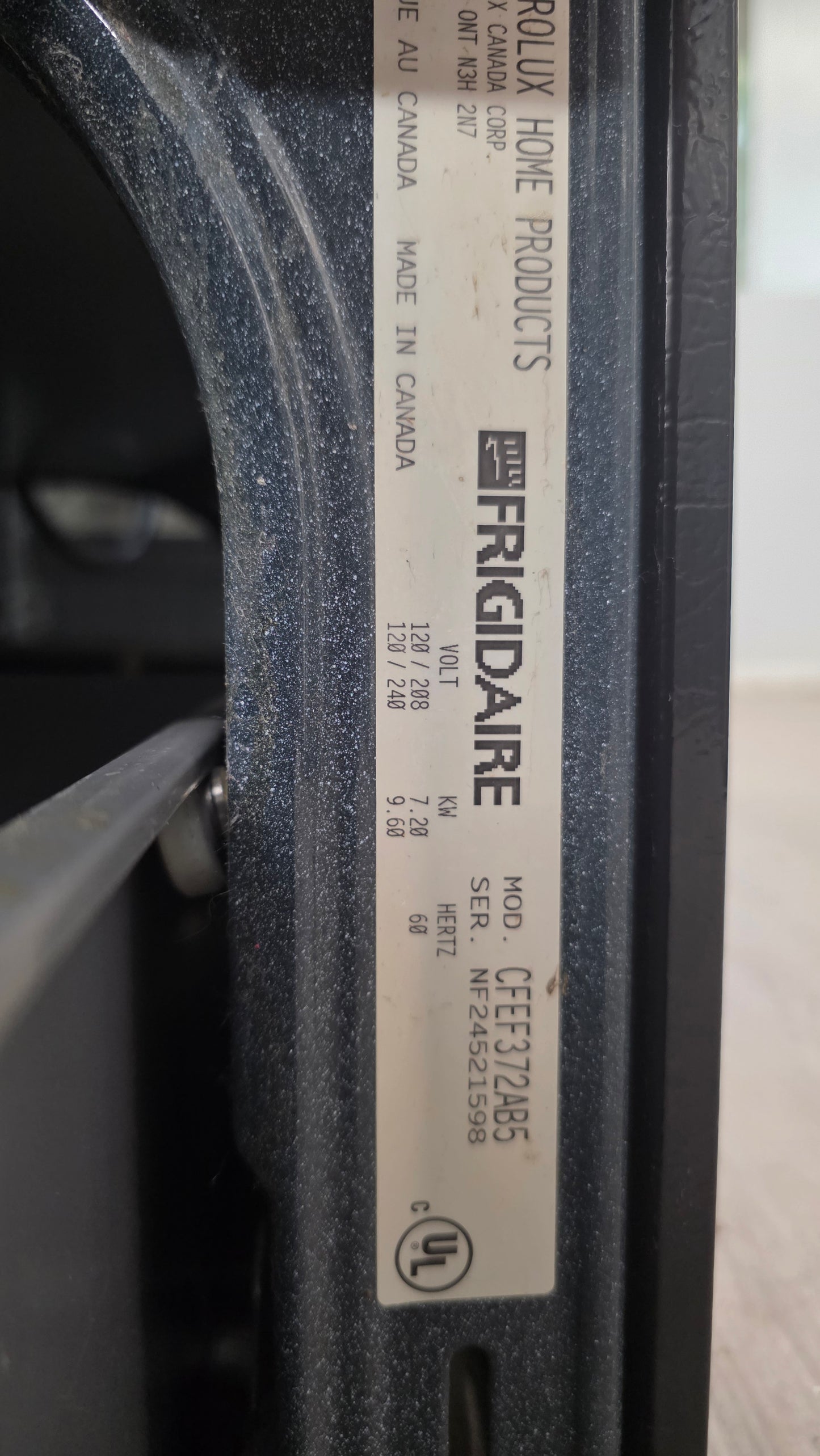 Frigidaire 30" Glass Top Range -CFEF372AB5