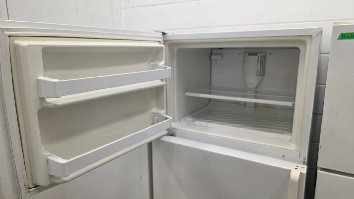 Whirlpool 30" Top Freezer Fridge ET9FTKXKQ02