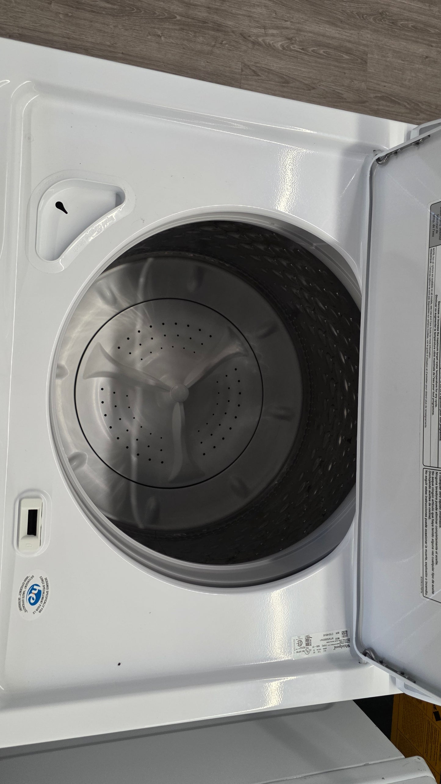 Whirlpool 27" Top Load Washer- WTW5000DW1