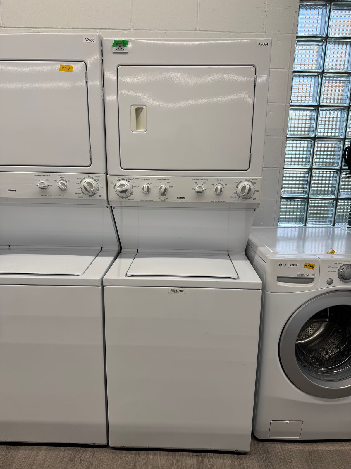 Kenmore Stacked Washer & Electric Dryer Laundry Centre 970-C94812-00 | Ottawa