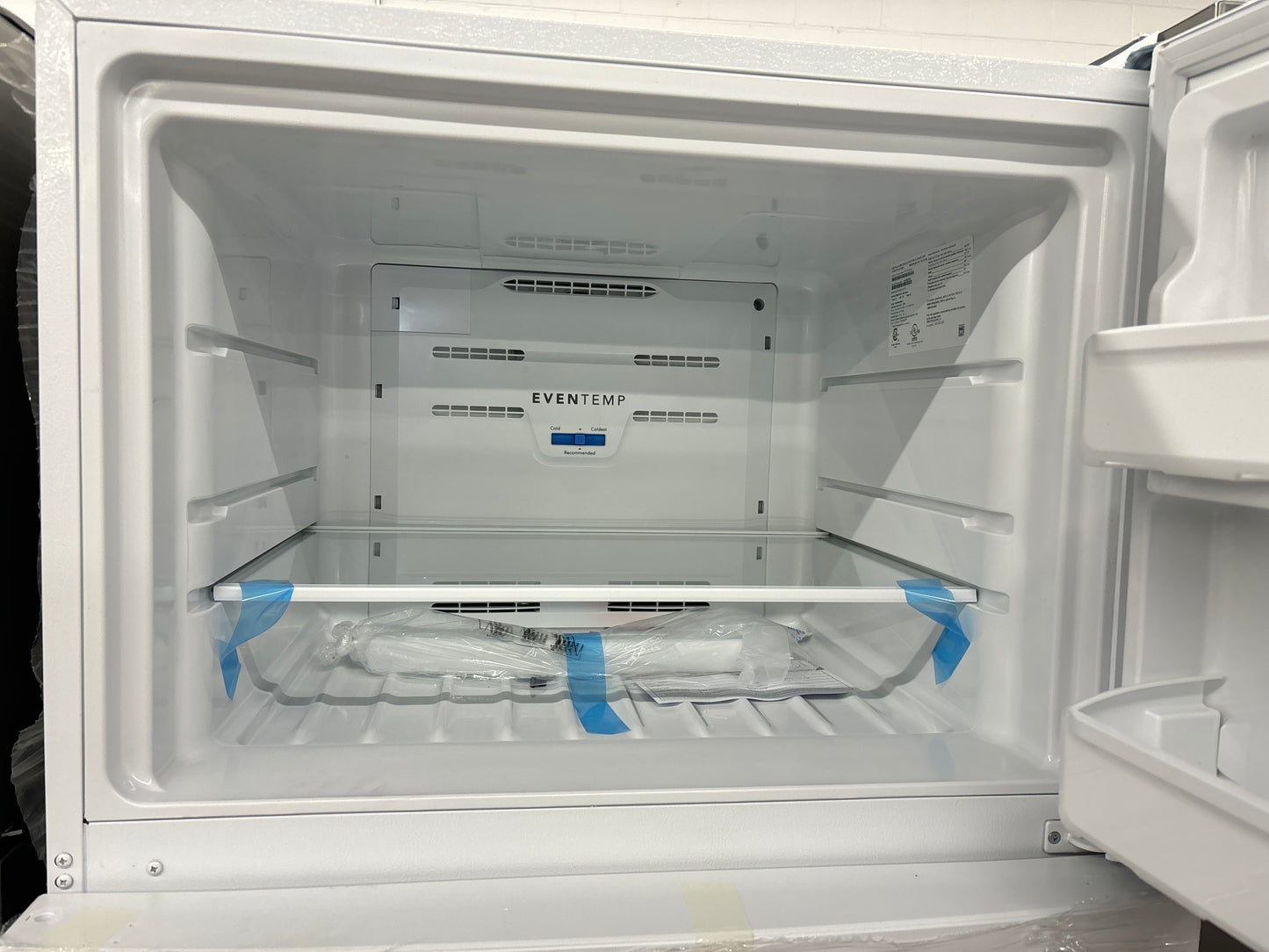 OPEN BOX - Frigidaire 30" Top Freezer Refrigerator - FFHT2022AW0