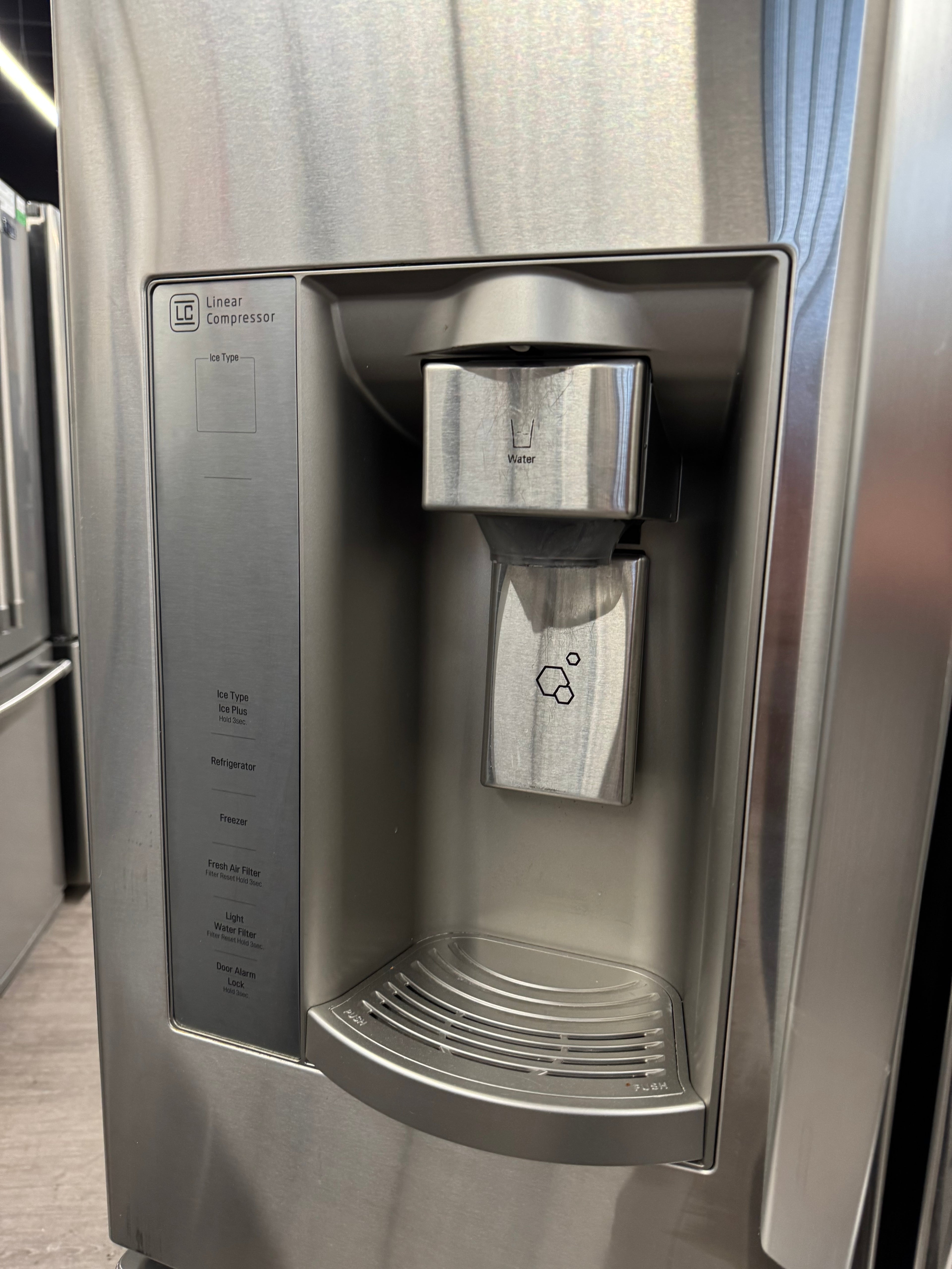 LG 33” French Door Refrigerator with Water & Ice Dispenser - LFXS24623S