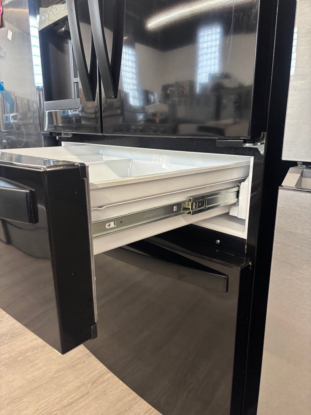 OPEN-BOX - Whirlpool 36” French Door with Water & Ice Dispenser - WRMF3636RB00