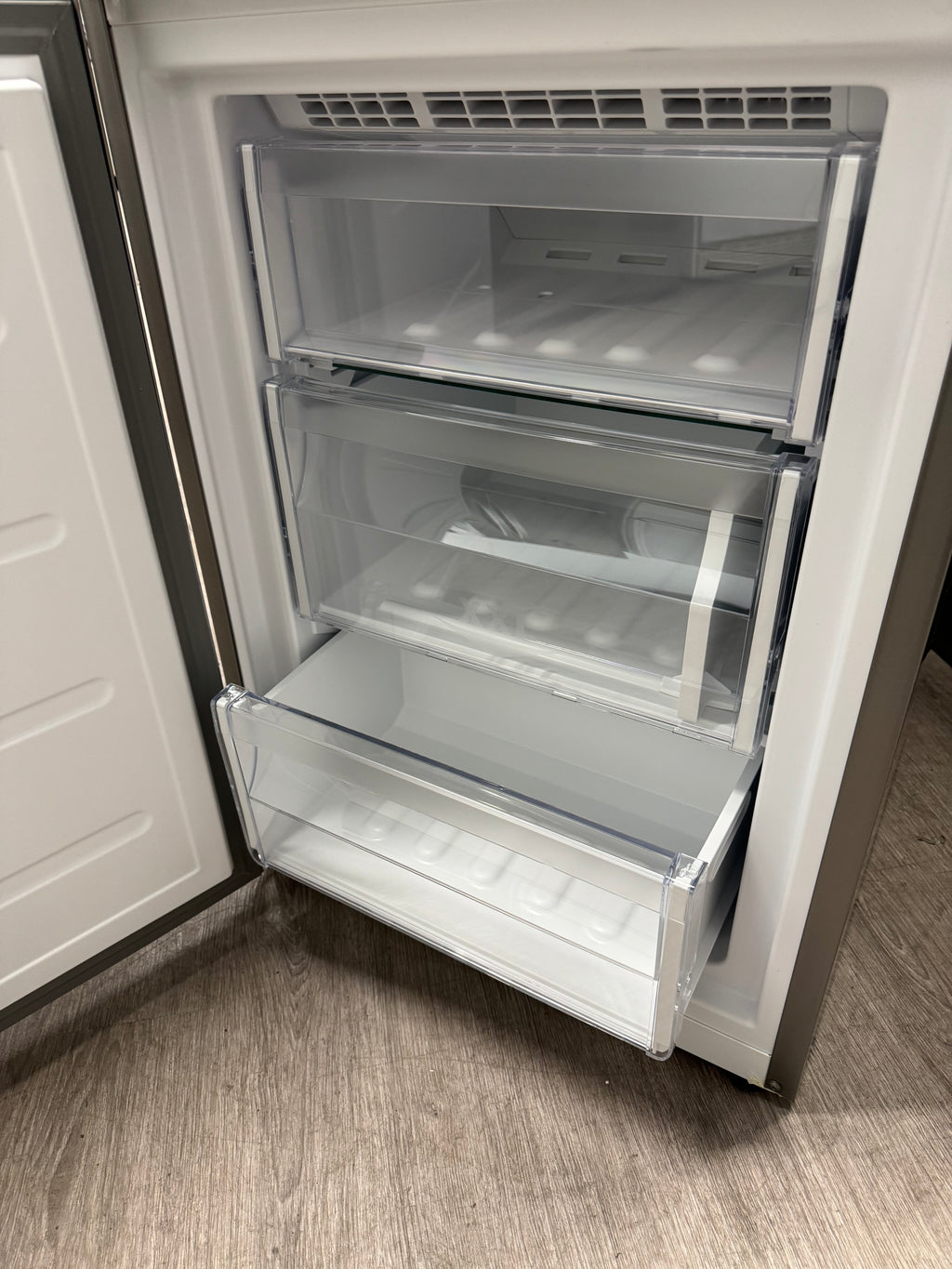 OPEN BOX - Whirlpool 24” Counter Depth Bottom Freezer Fridge - URB551WNGZ