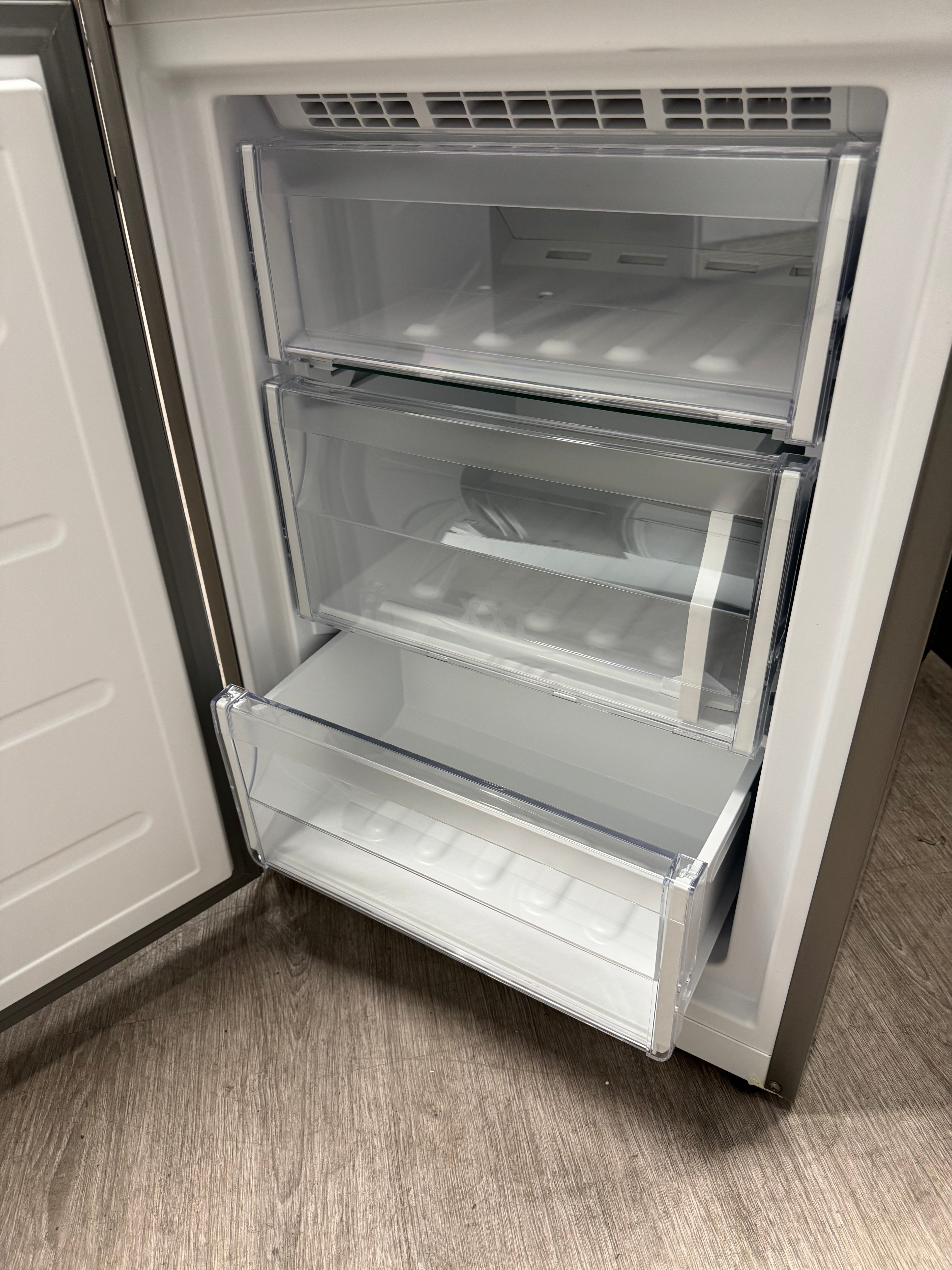 OPEN BOX - Whirlpool 24” Counter Depth Bottom Freezer Fridge - URB551WNGZ