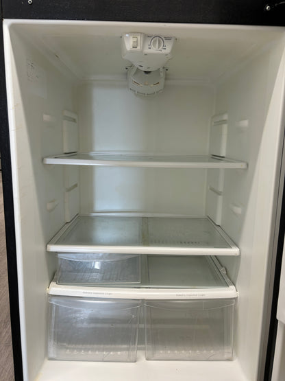 Frigidaire 30" Top Freezer Refrigerator