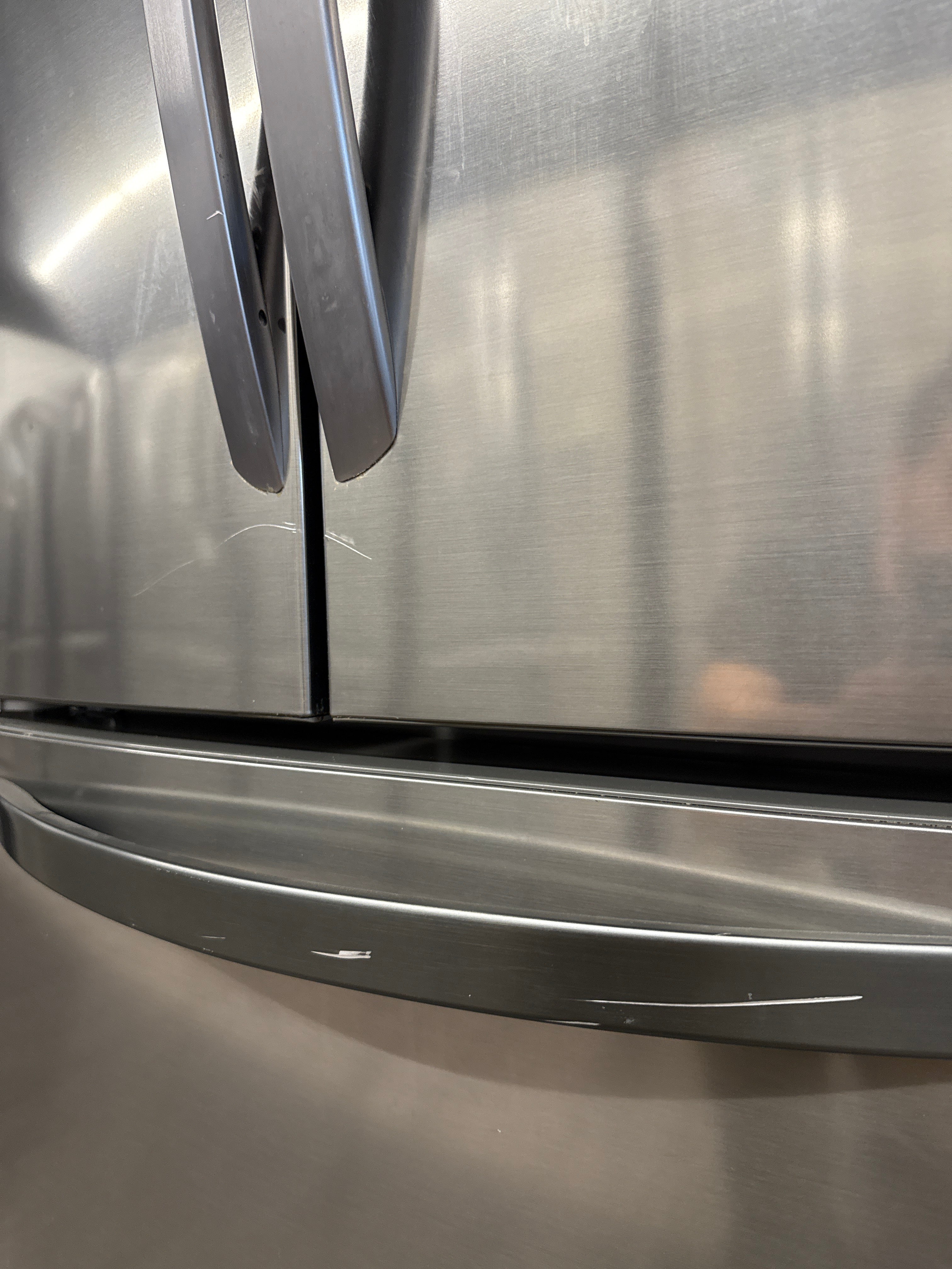 LG 33” French Door Refrigerator - LRFNS2503V/00