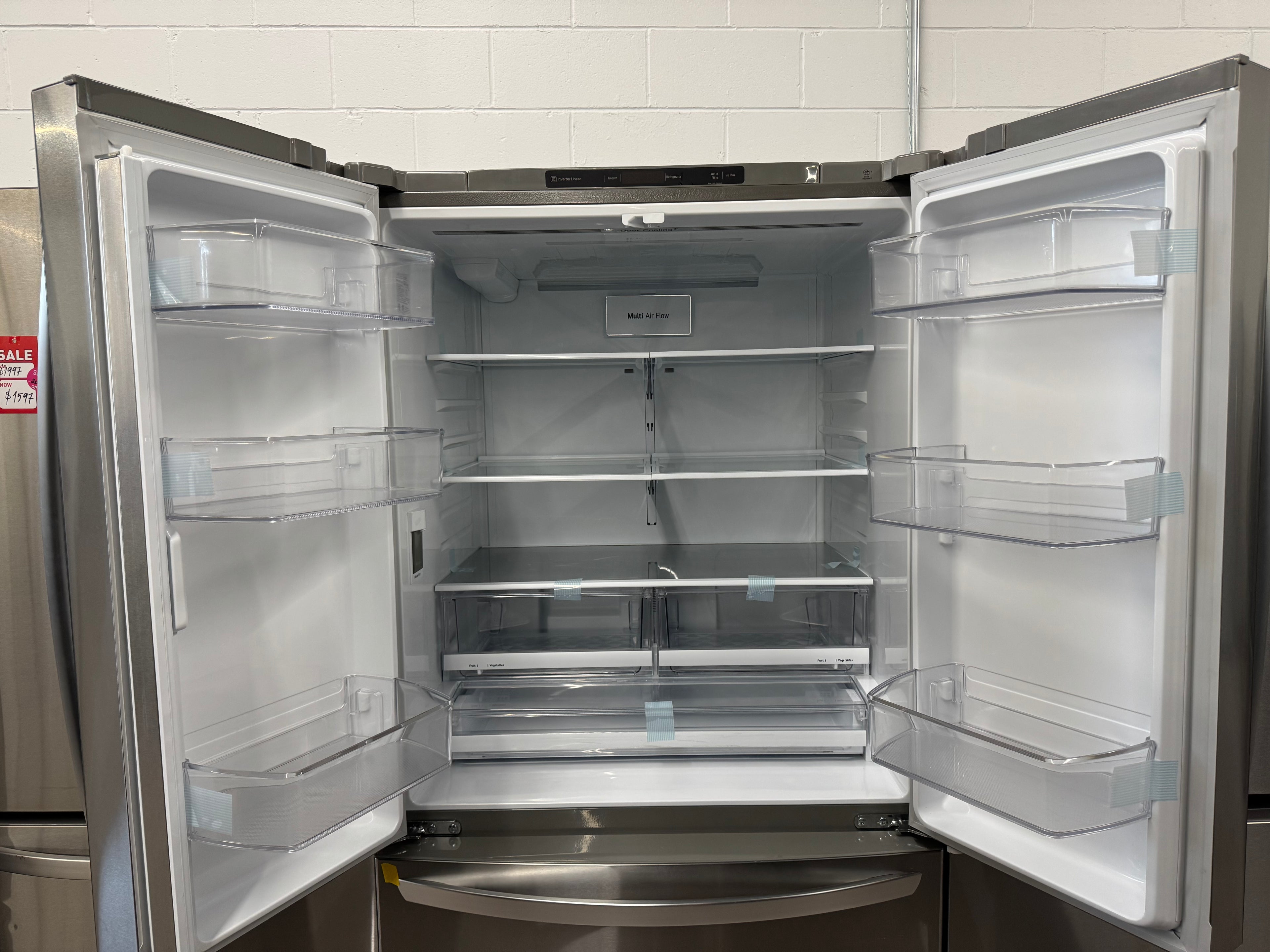 36" 4-Door French Door Refrigerator with Internal water dispenser and Smart Cooling™ Plus