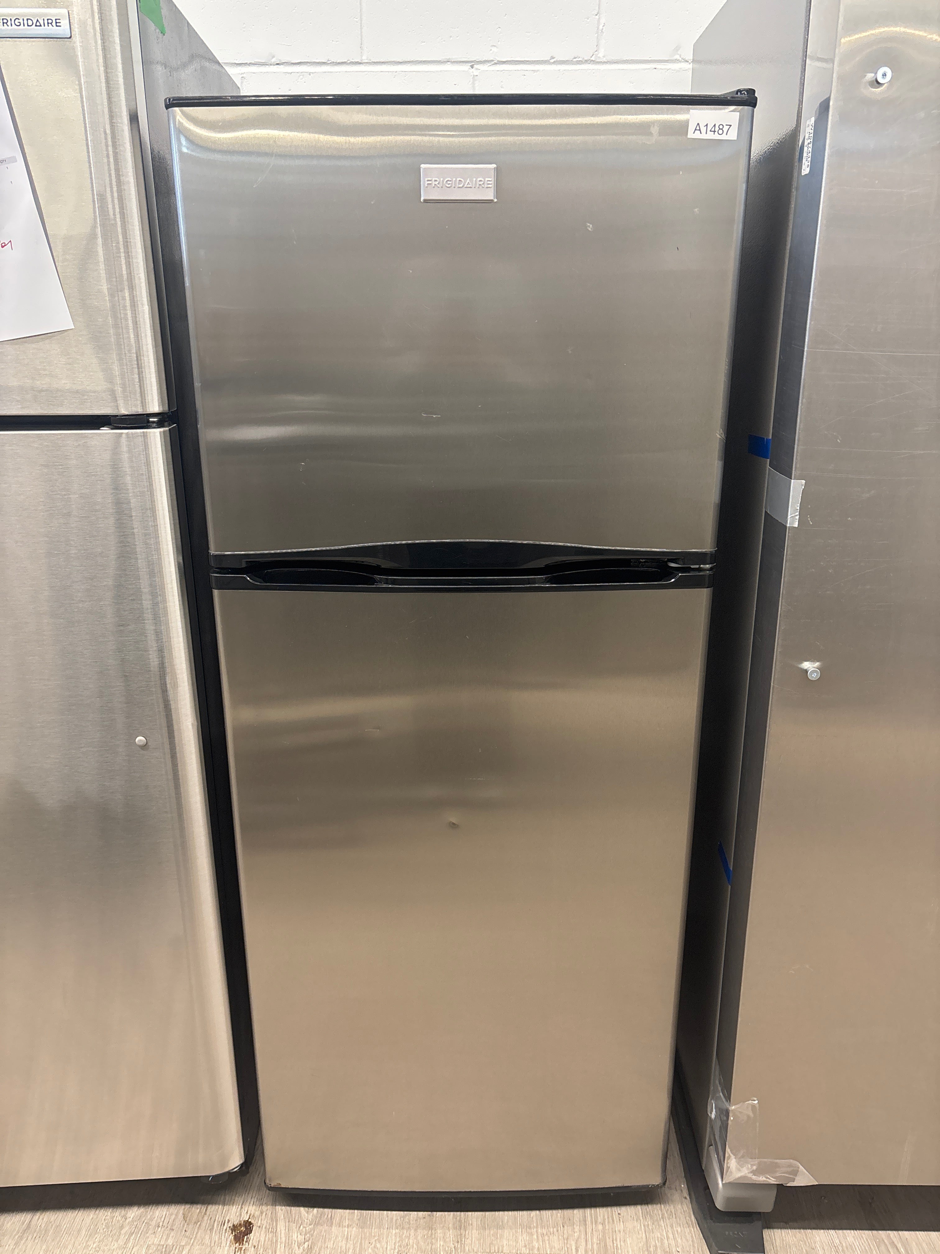 FRIGIDAIRE 24” Top Freezer Refrigerator - FFET1222QS