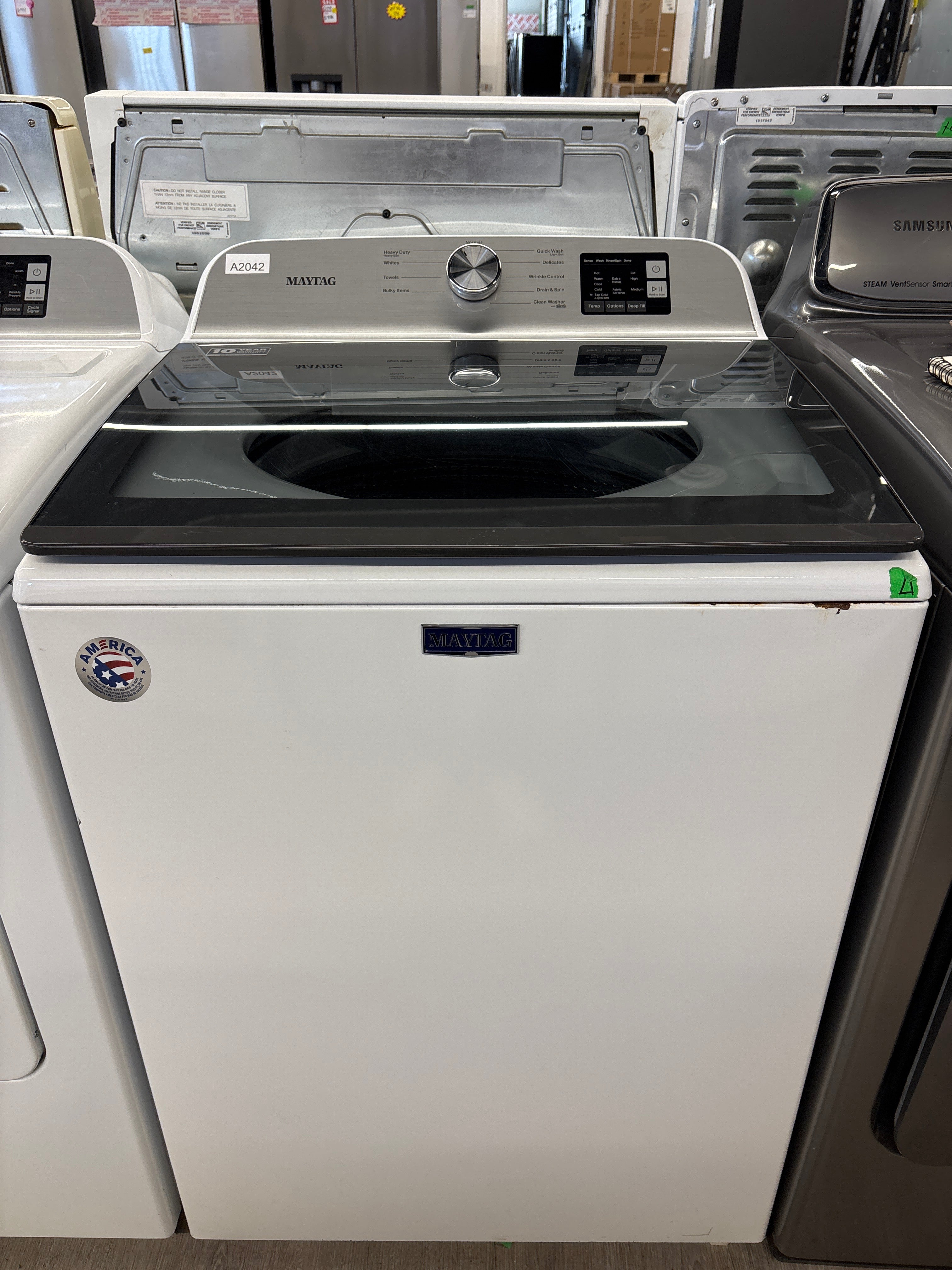 Maytag 27” Top Load Washer & Dryer Set  (MVW6200KW0 &YMED6200KW0)