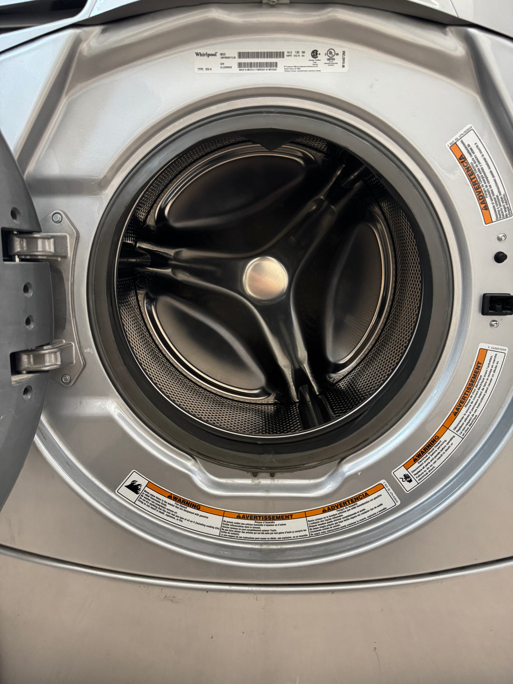 Whirlpool 27” Front Load Washer - YWFW9351YL00