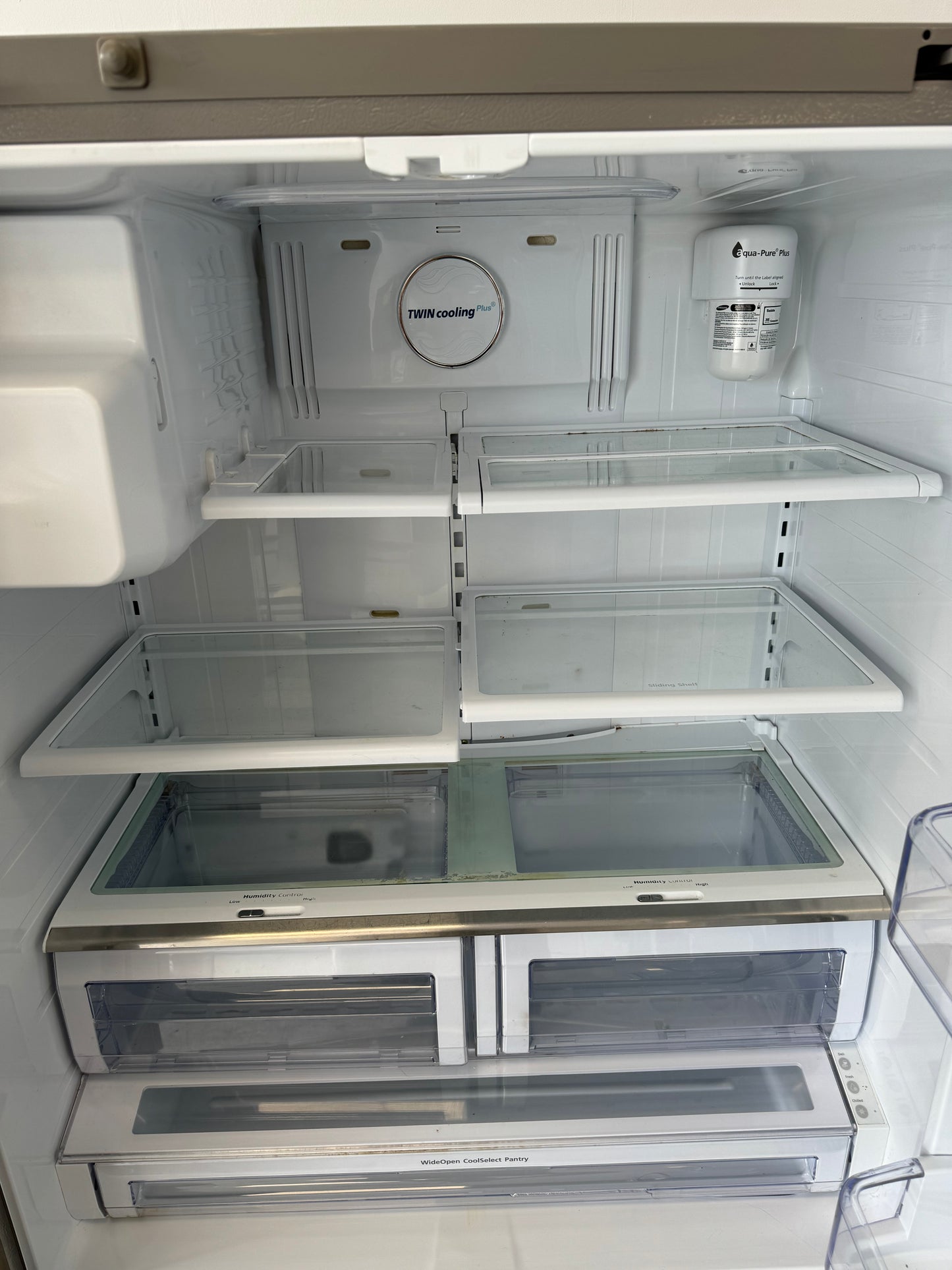 SAMSUNG 36” FRENCH DOOR FRIDGE - RFG237ACSR