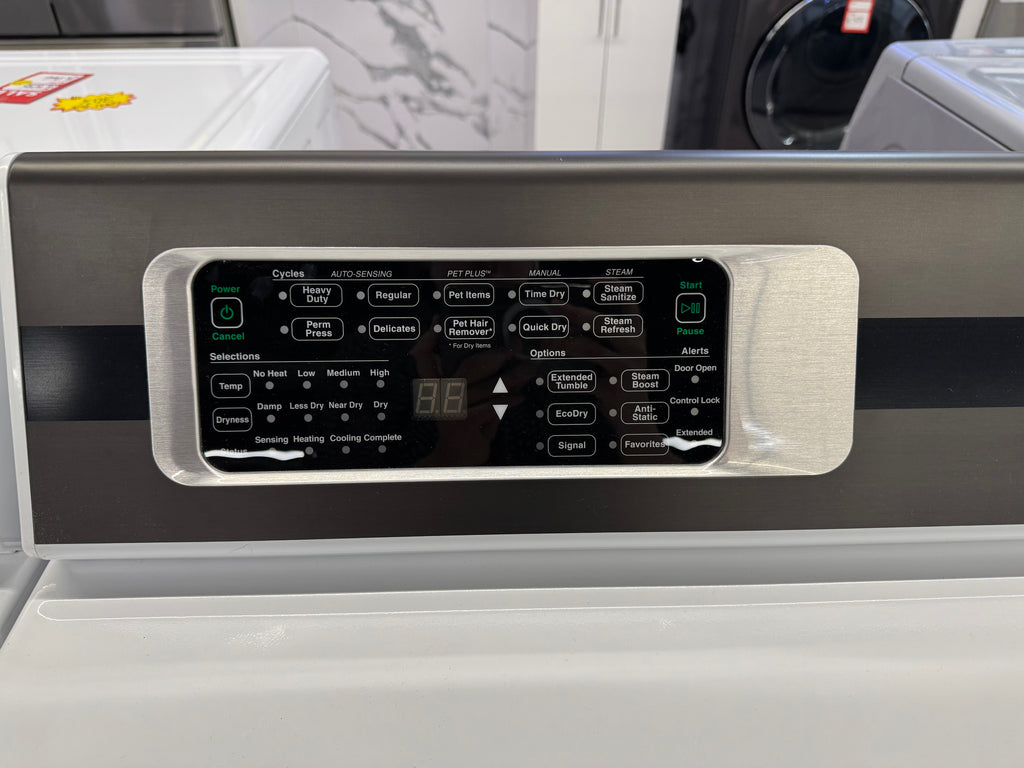 OPEN BOX - Huebsch 27" Commercial Washer & Dryer Set (ZWN63RSN116CW01 & ZDEE9RYS178CW01)