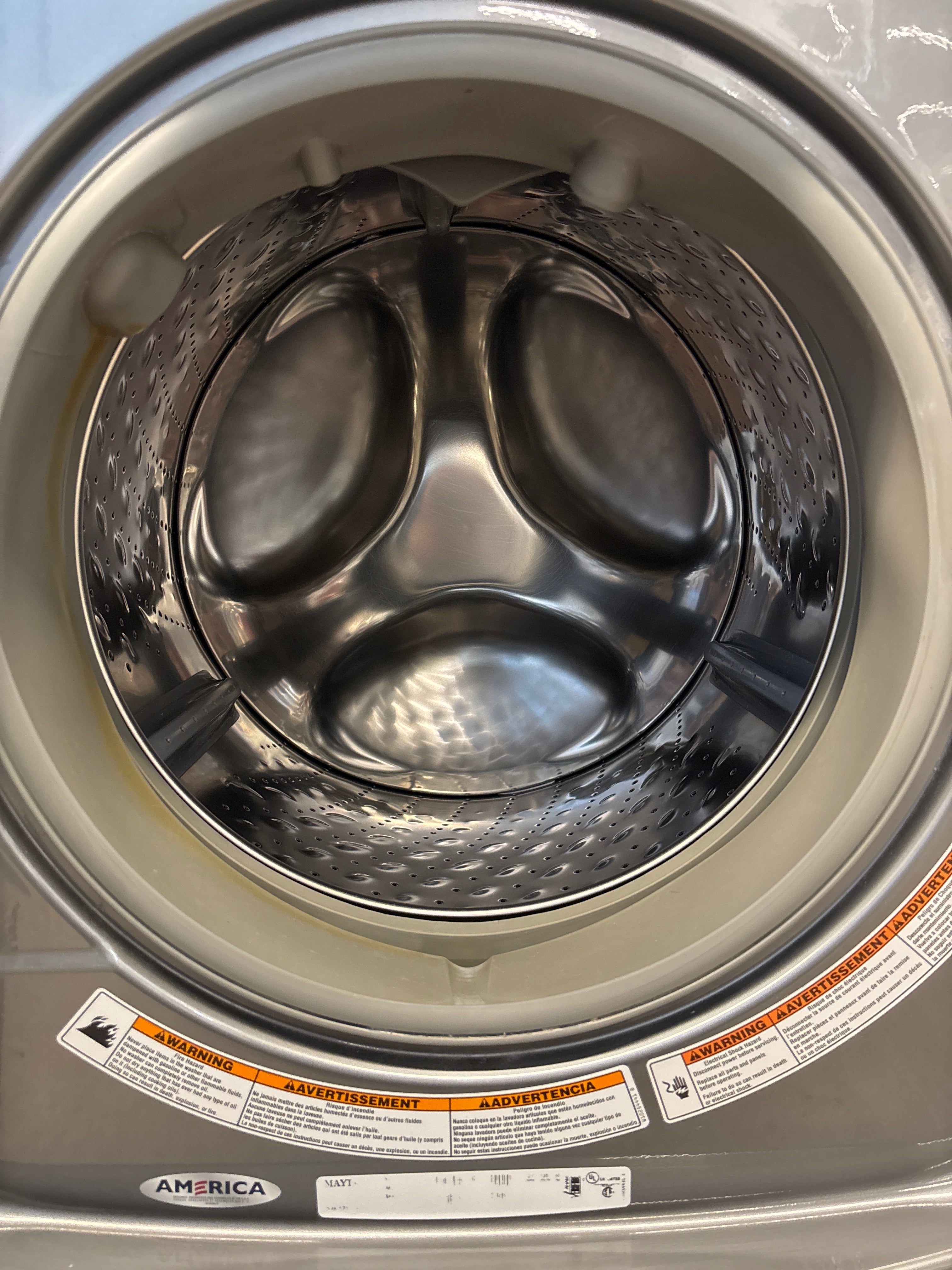 Maytag 27” Front Load Washer & Gas Dryer Set - MHW6000XG2 & YMED6000XG2