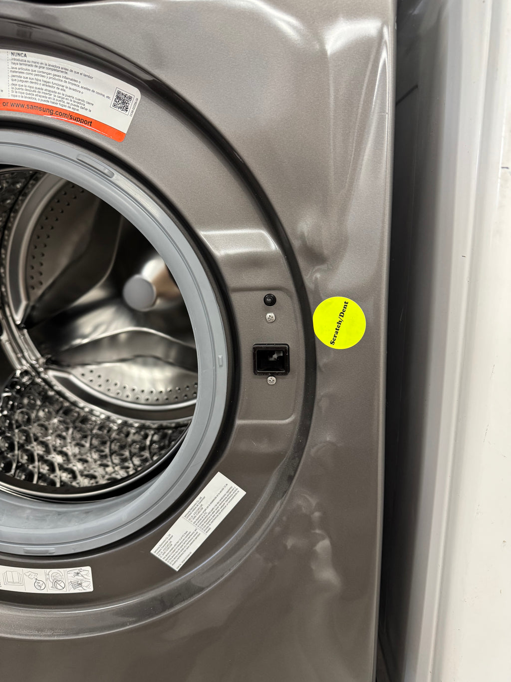 OPEN BOX - SAMSUNG 24” Front Load Washer - WW25B6900AX